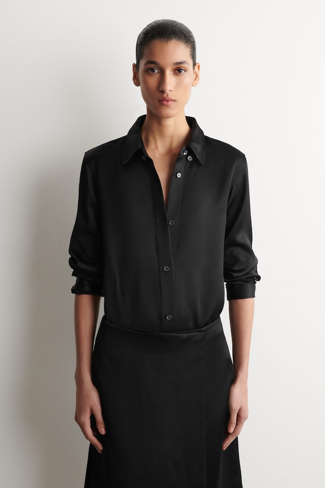 BUTTON-DOWN COLLAR SATIN SHIRT — BLACK