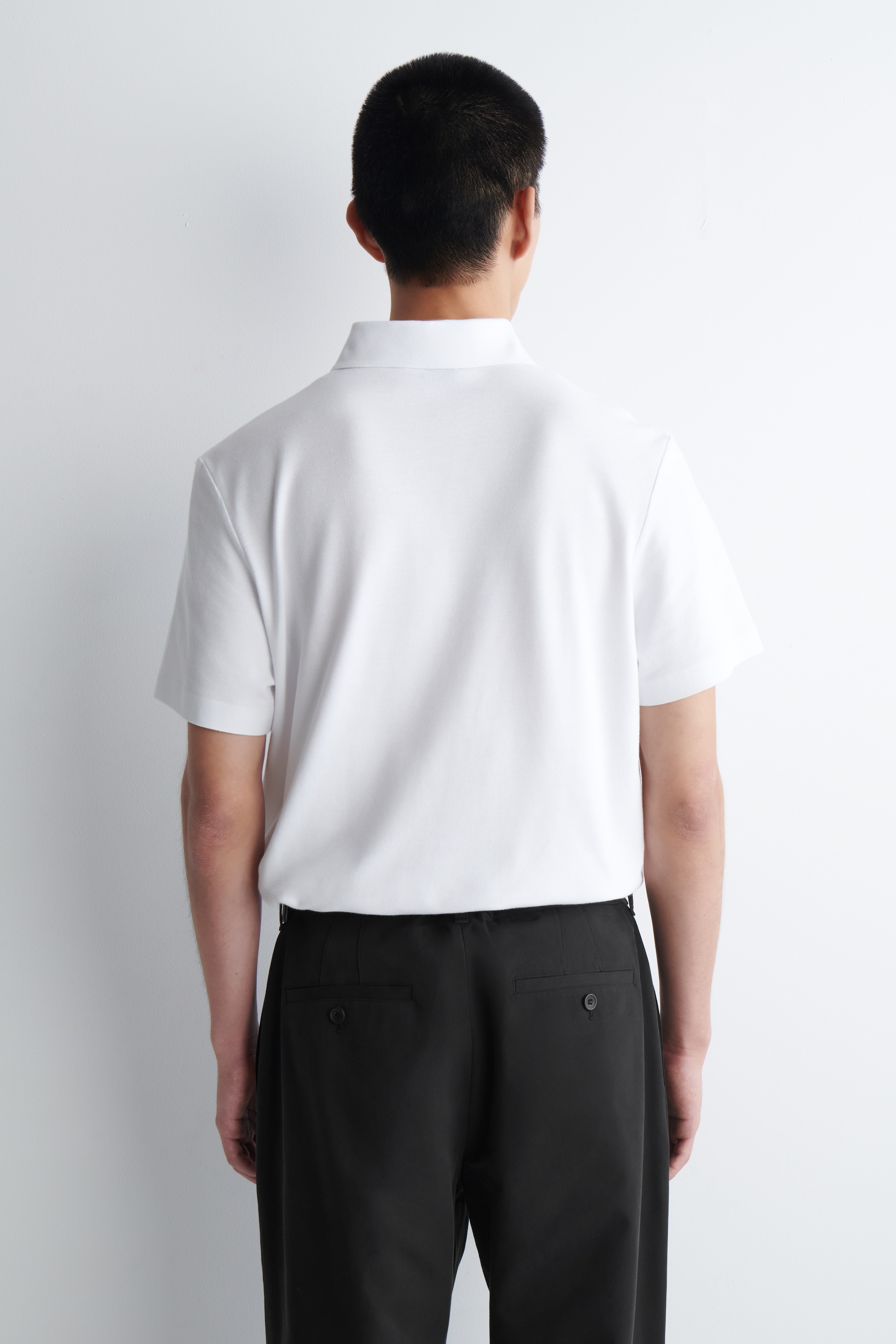 Agrandir l'image: POLO EN PIQUÉ EN TISSU TECHNIQUE - BLANC - HOMME | H&M FR 4