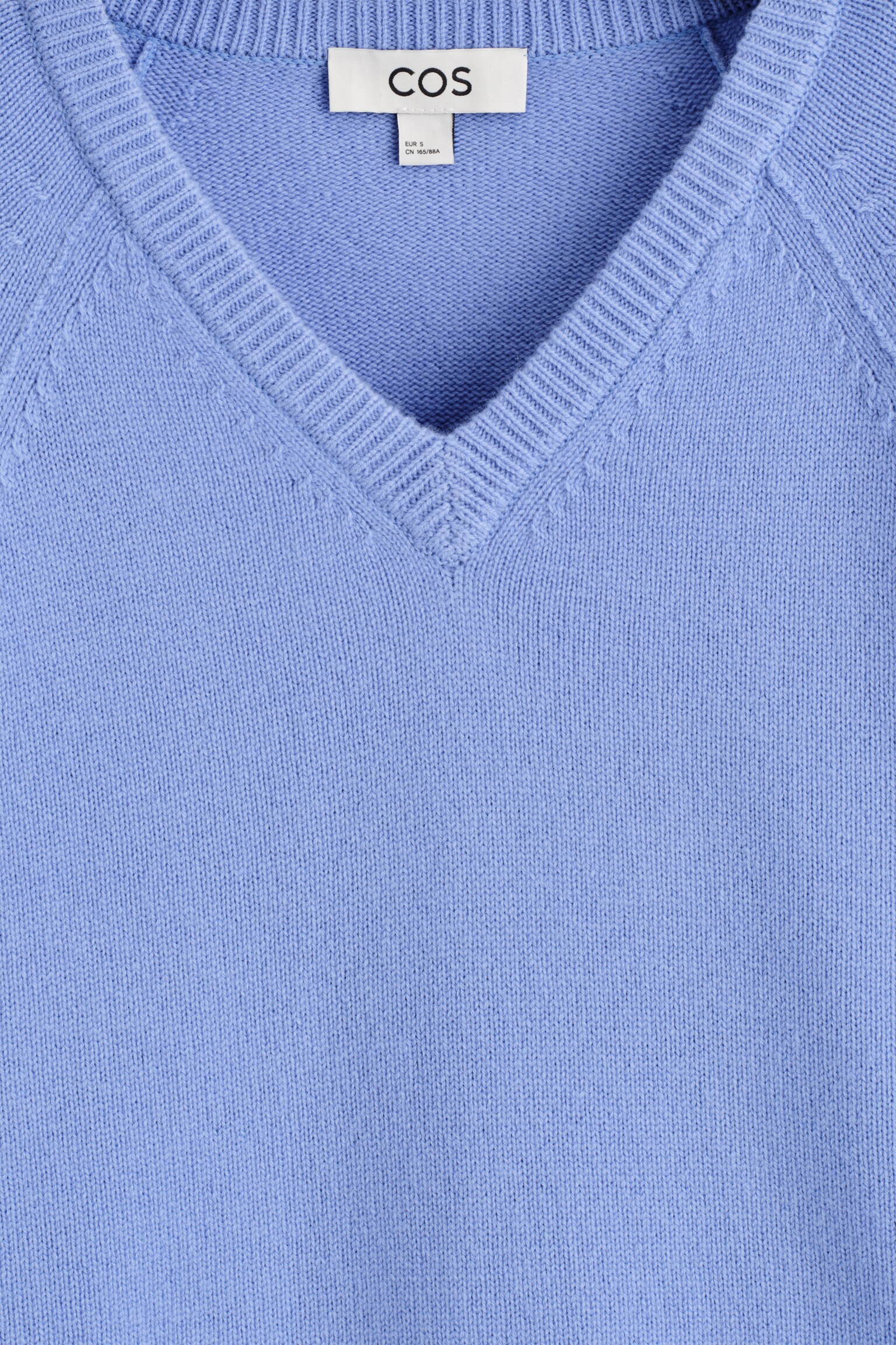 PULLOVER AUS MERINOWOLLE MIT V-AUSSCHNITT - KORNBLUMENBLAU - 4