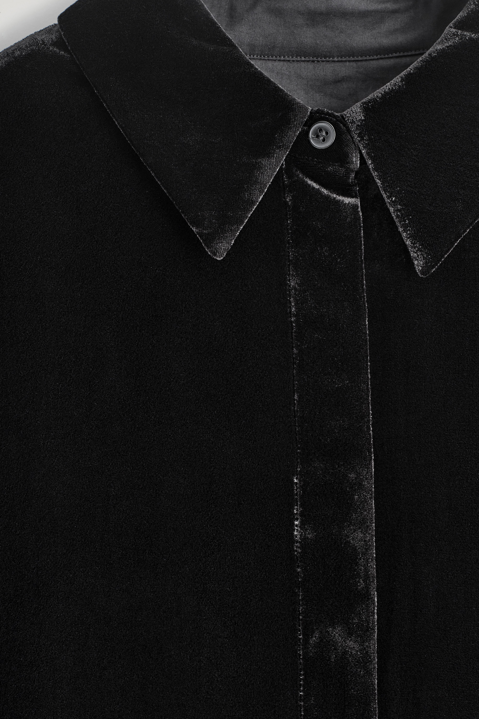 VELVET SHIRT - BLACK | COS US