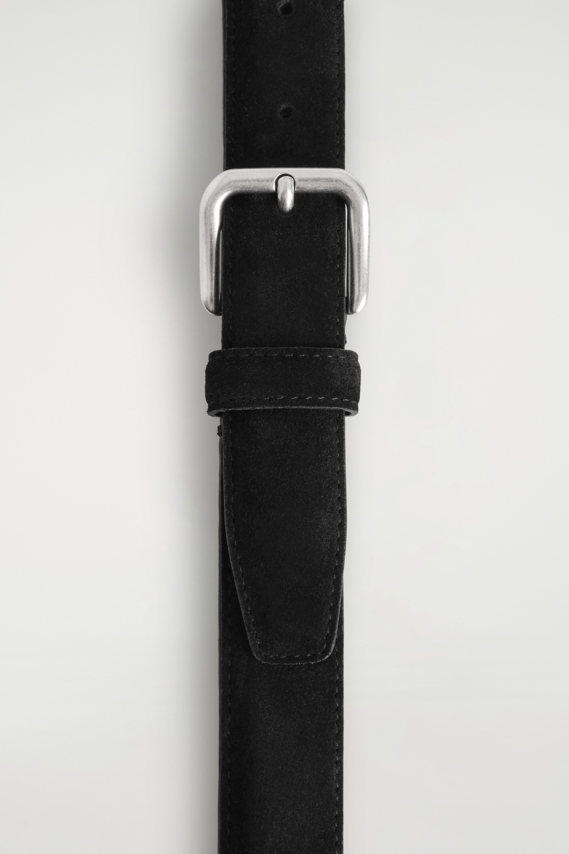 Visualizza immagine più grande: CINTURA IN PELLE SCAMOSCIATA - NERO - UOMO | H&M IT 3