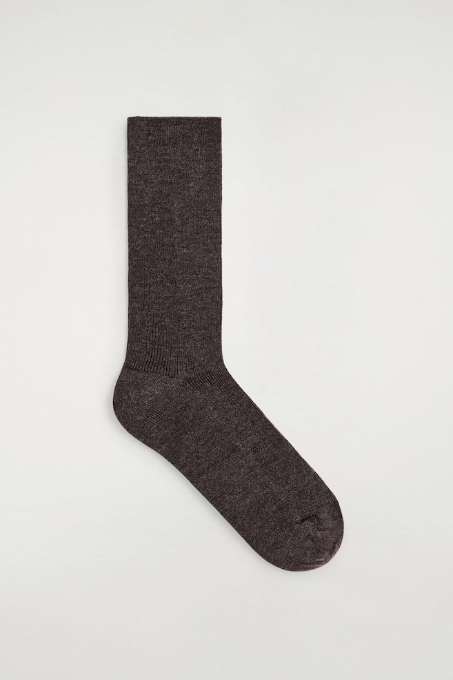 RIBBED WOOL SOCKS — DARK-BROWN MÉLANGE