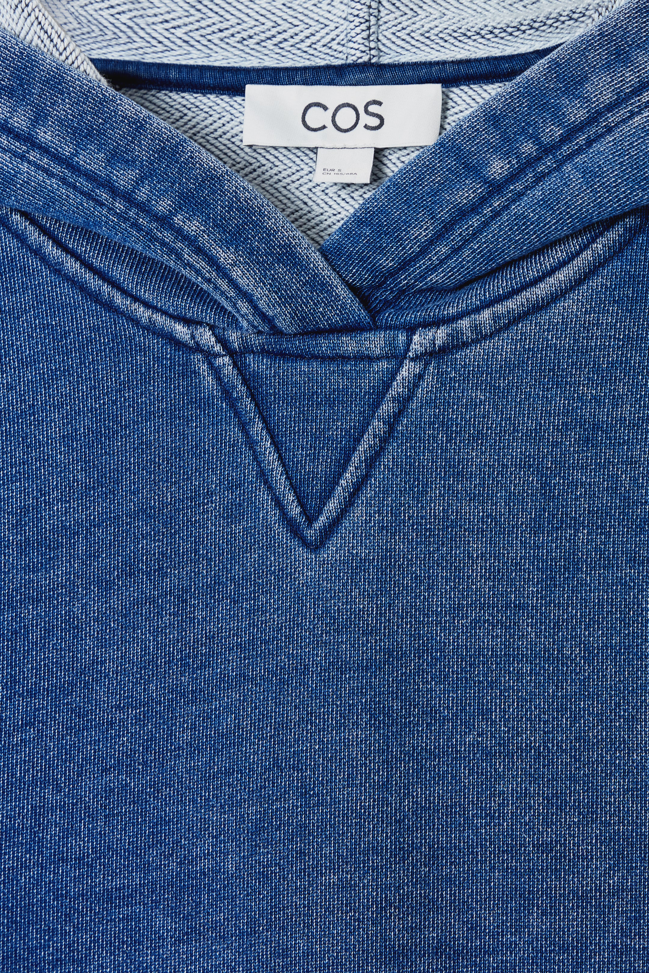 Visualizza immagine più grande: FELPA CON CAPPUCCIO IN JERSEY LAVAGGIO DENIM - BLU - DONNA | H&M IT 8
