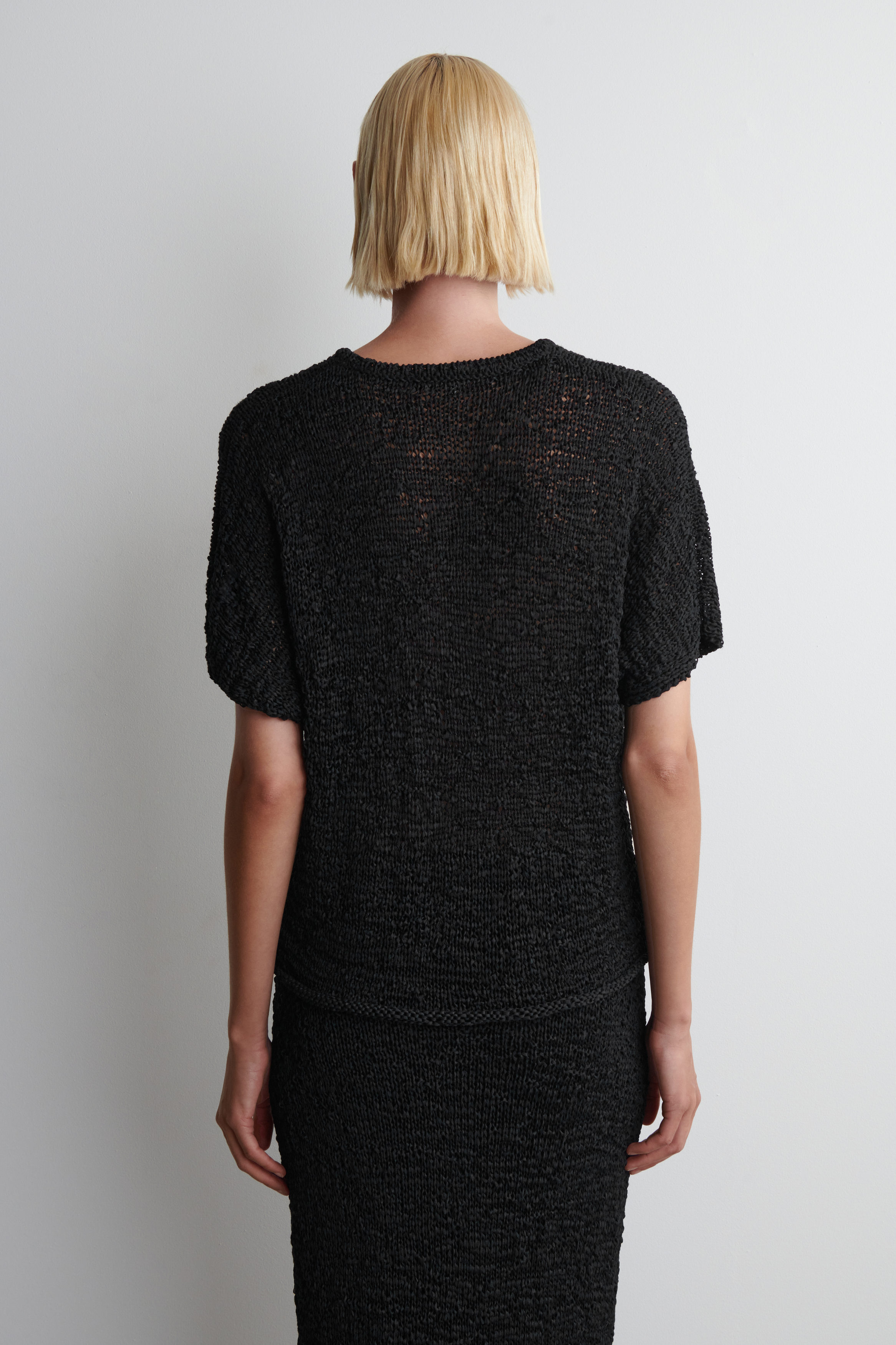 トップス NOTRE emor back open volume knit トップス NOTRE emor back open volume knit NOTRE emor back