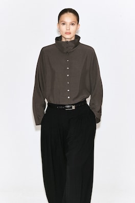 FLUID MOCK-NECK BLOUSE — GRAY 1
