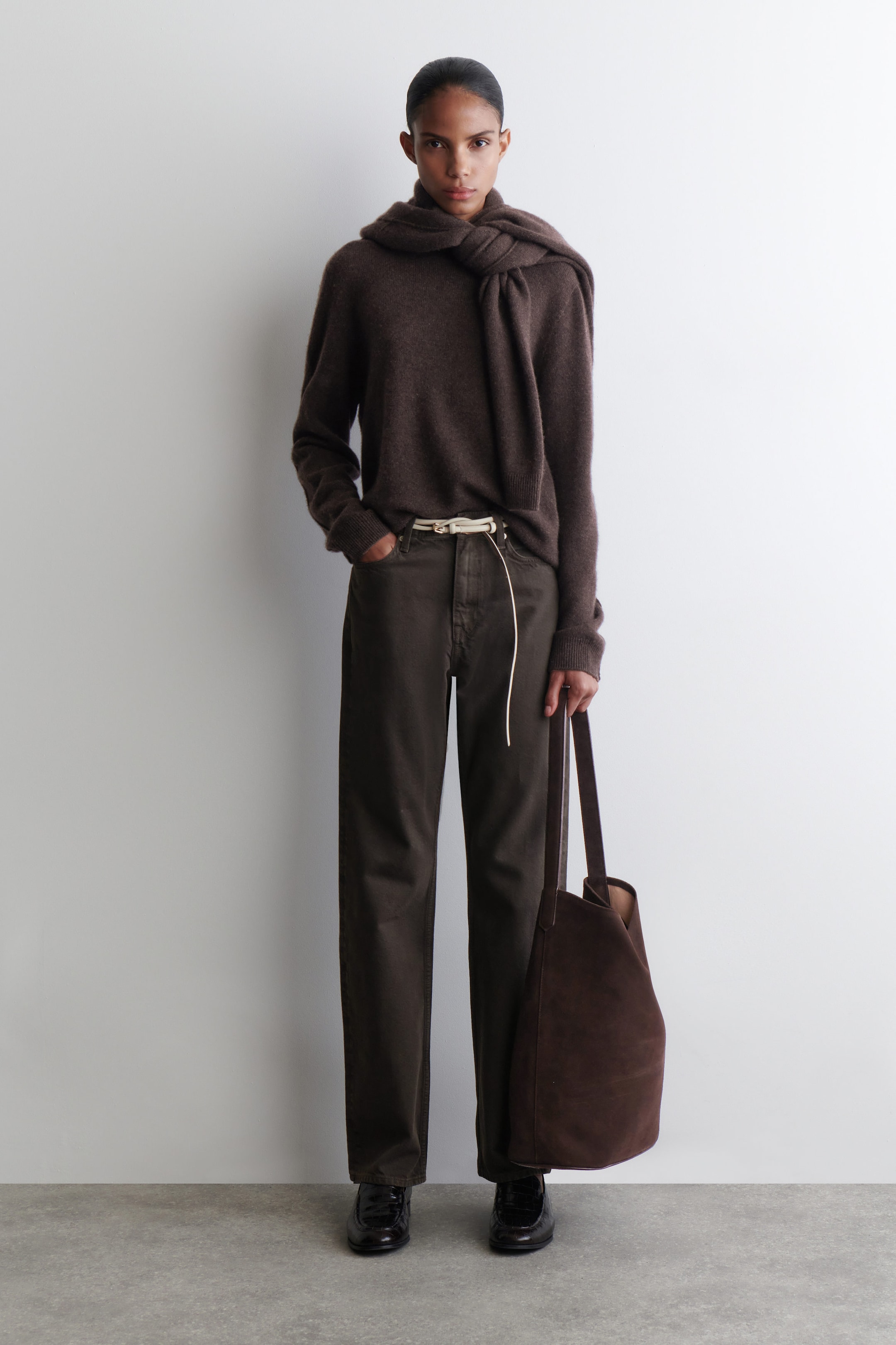 REPRISE STRAIGHT-LEG JEANS