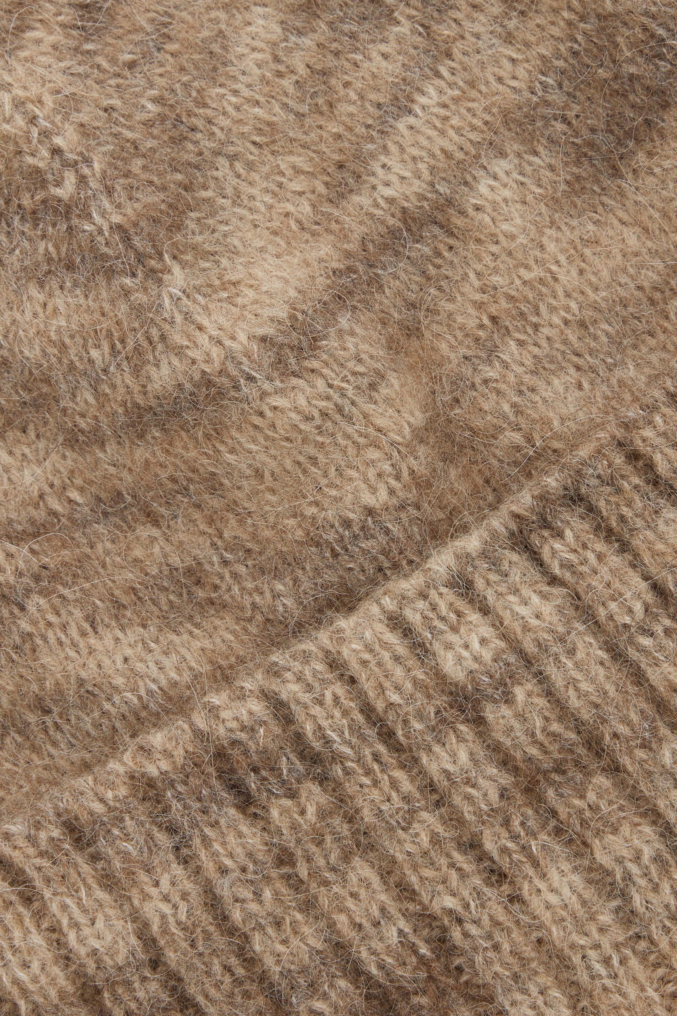 StillMedia/DescriptiveDetail