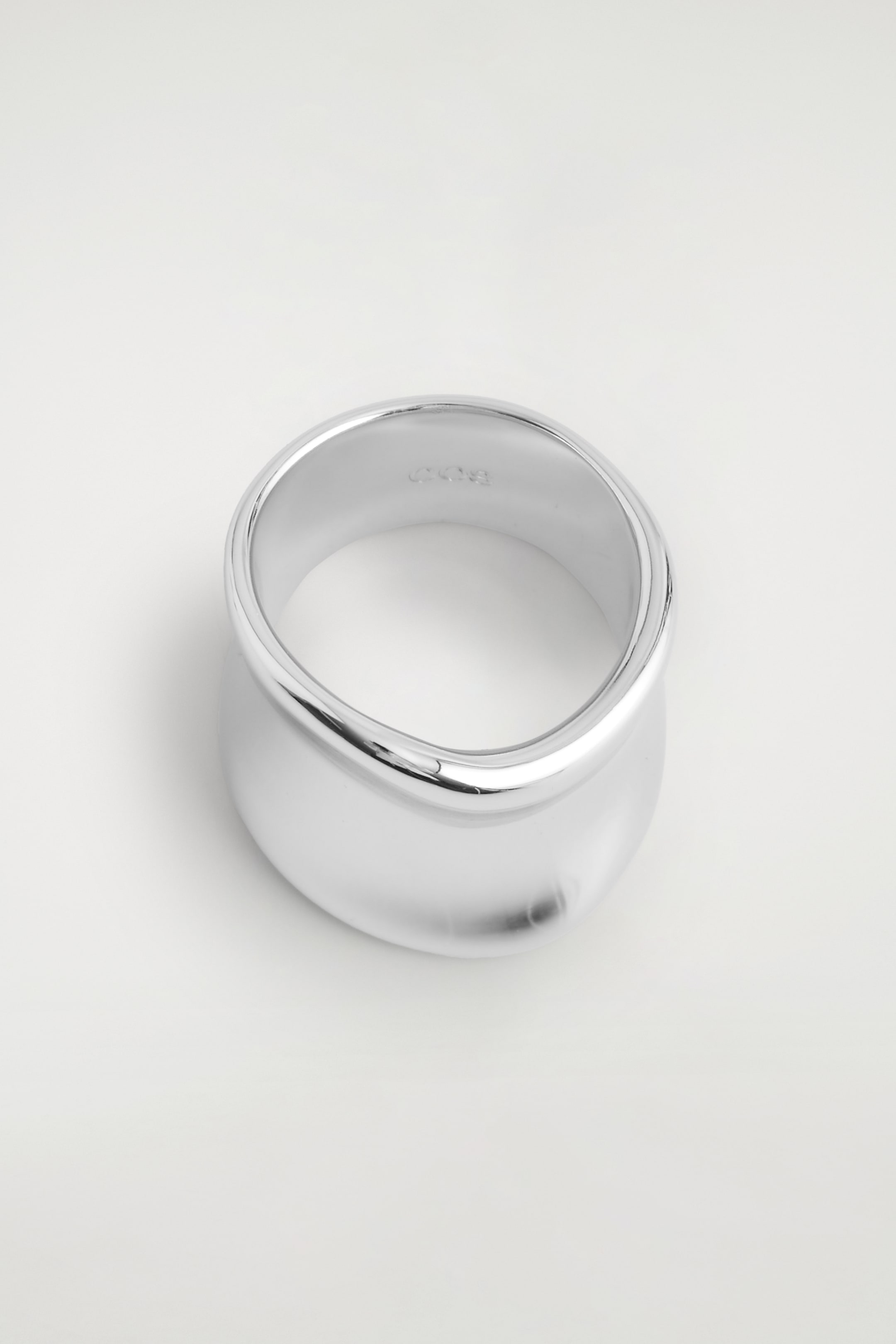 Visualizza immagine più grande: ANELLO DALLE LINEE SCOLPITE - ARGENTO - DONNA | H&M IT 3