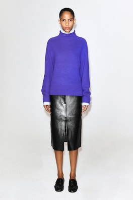 PURE CASHMERE MOCK-NECK SWEATER — PURPLE 2