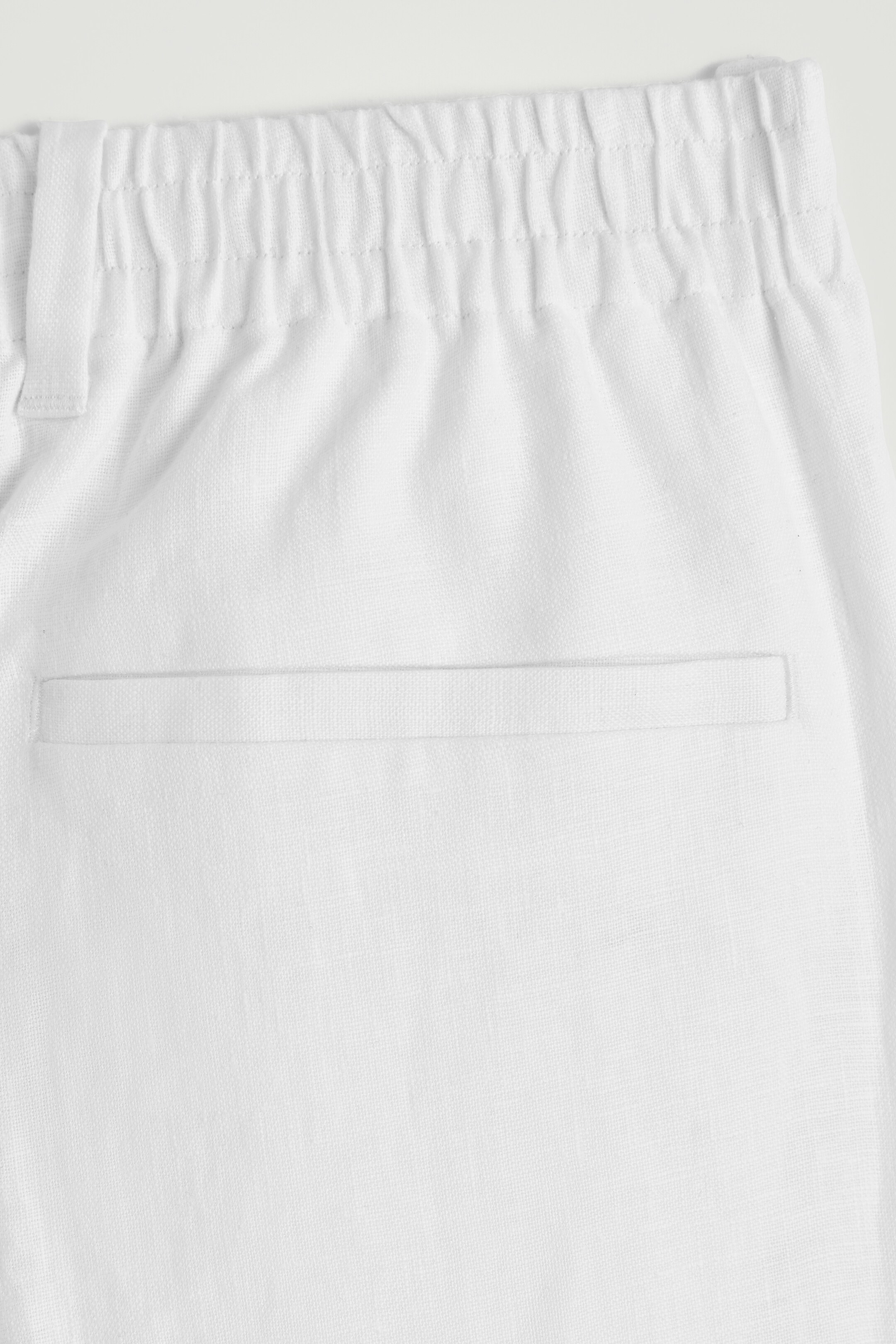 Agrandir l'image: PANTALON DROIT À TAILLE ÉLASTIQUÉE EN LIN - BLANC - HOMME | H&M CH 6