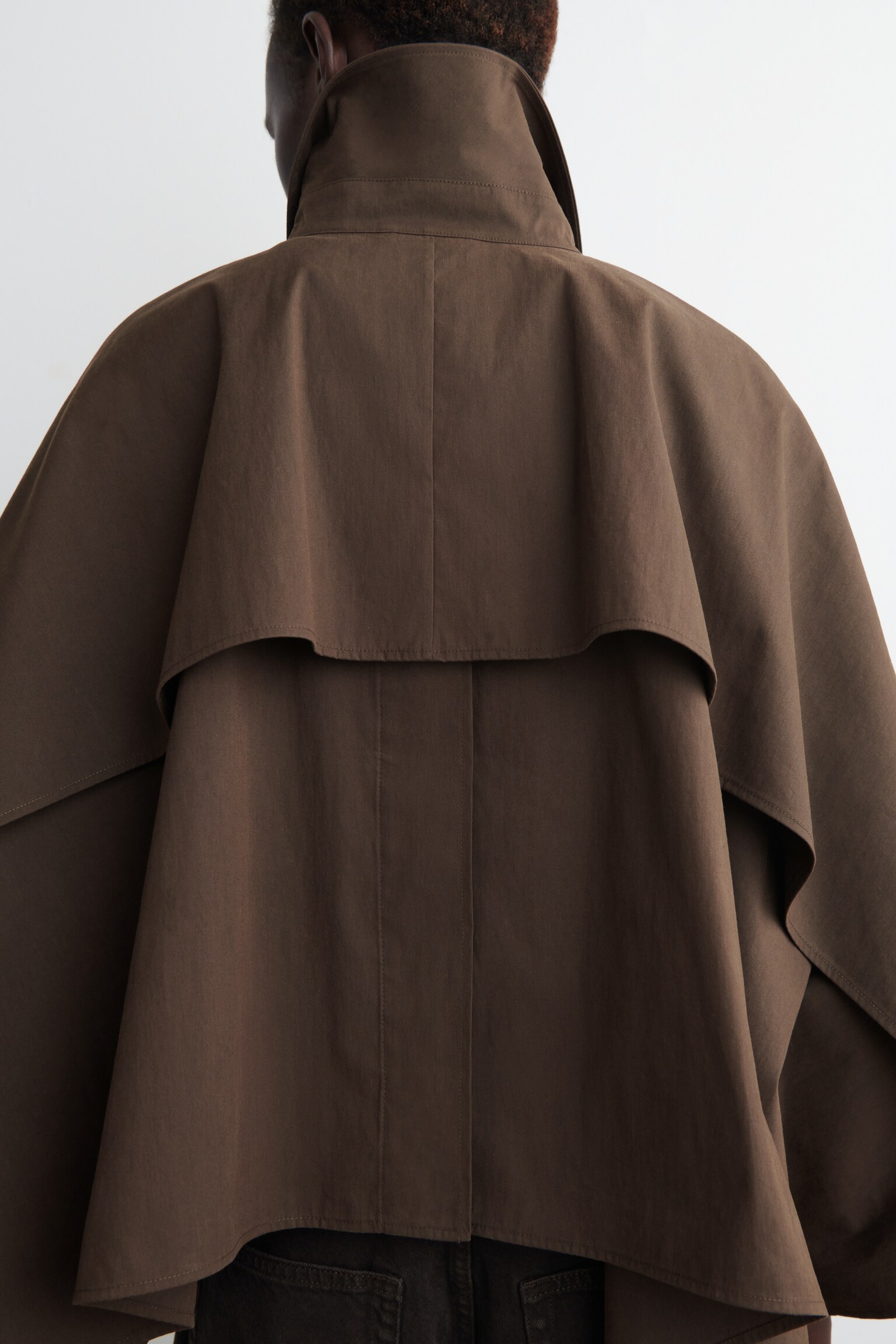 CAPE COURTE FAÇON TRENCH-COAT - BRUN FONCÉ/BEIGE CLAIR - 5