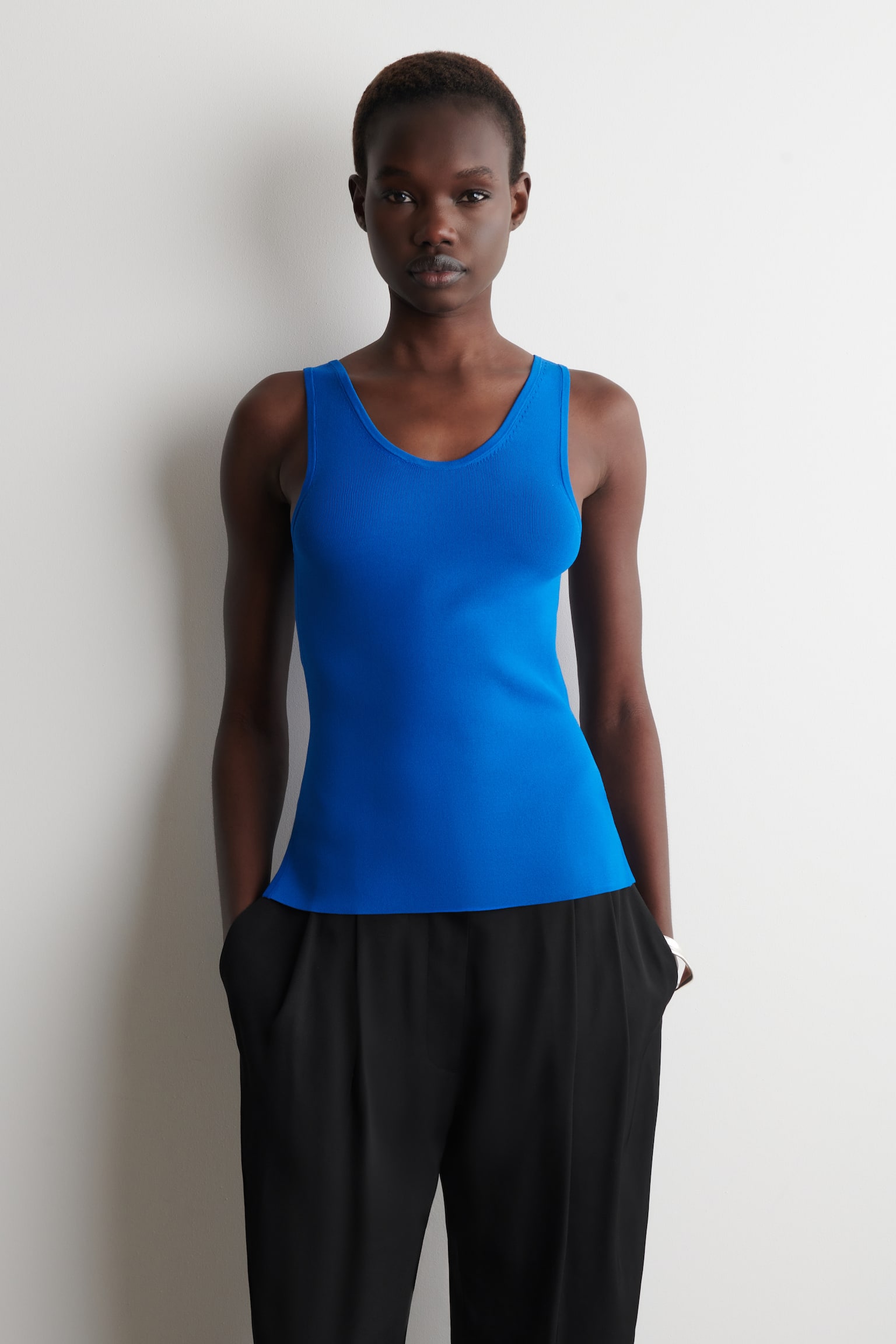 KNITTED SCOOP-NECK TANK TOP - 1