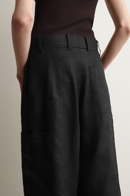 LINEN UTILITY BERMUDA SHORTS — BLACK 4