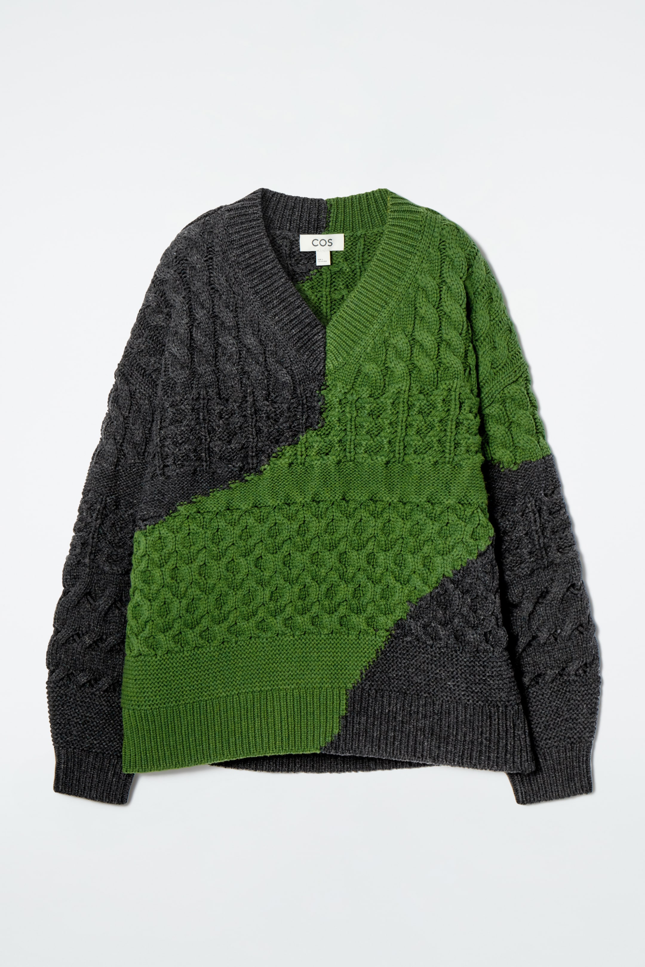 Grotere afbeelding bekijken: Abstract kabelgebreide merinowollen trui - CHARCOAL / GREEN - DAMES | H&M BE 6