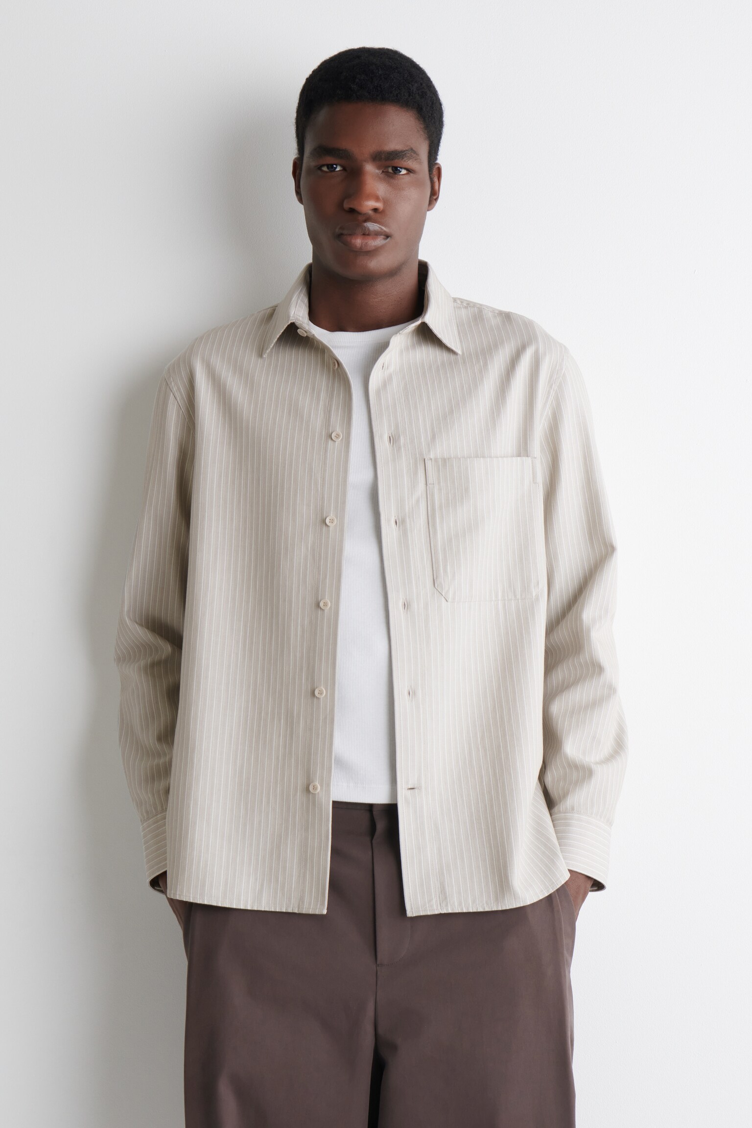 CAMISA HOLGADA DE SARGA - TOPO / RAYAS/AZUL MARINO