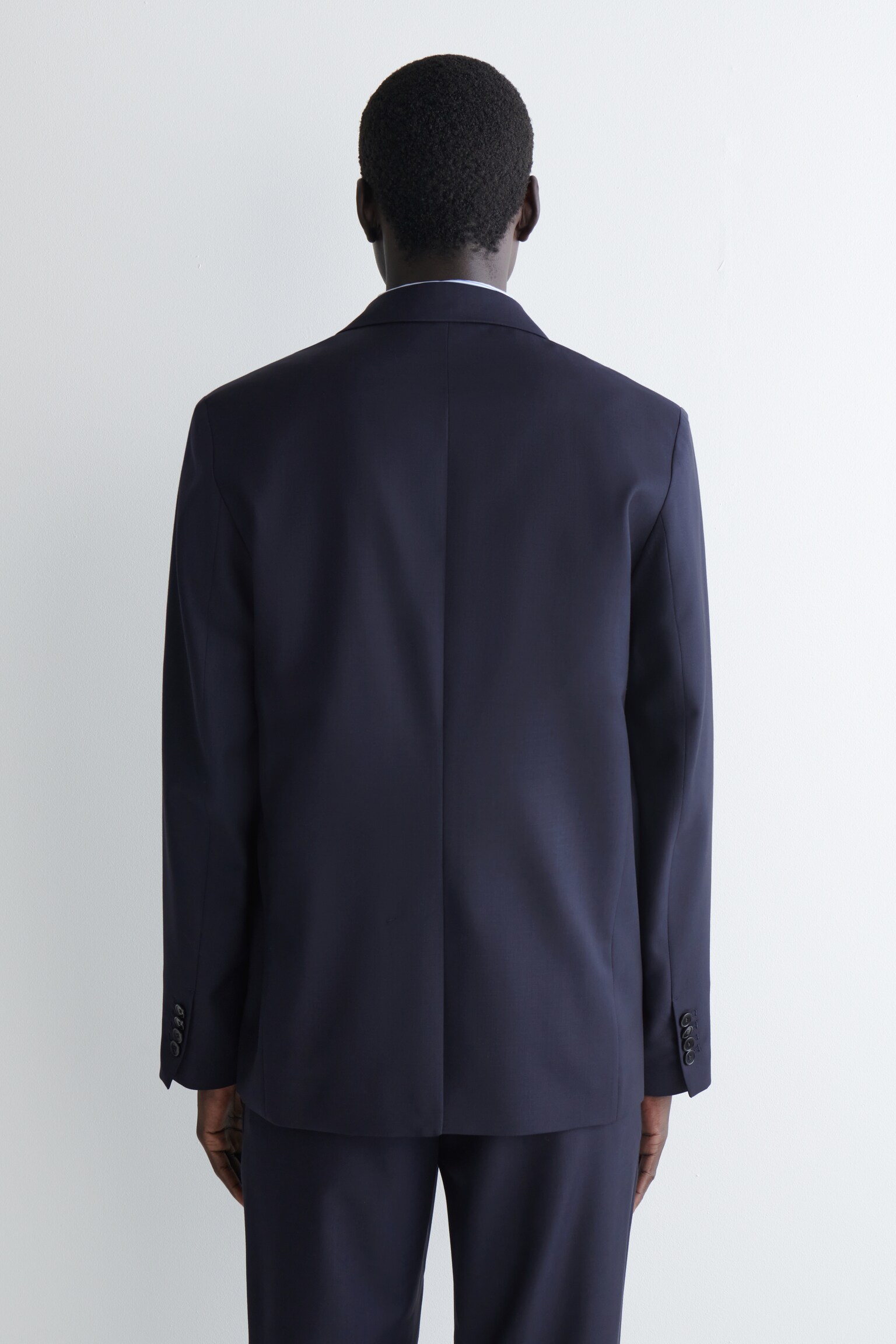 BLAZER DE LANA DE BOTONADURA SENCILLA - AZUL MARINO - 5