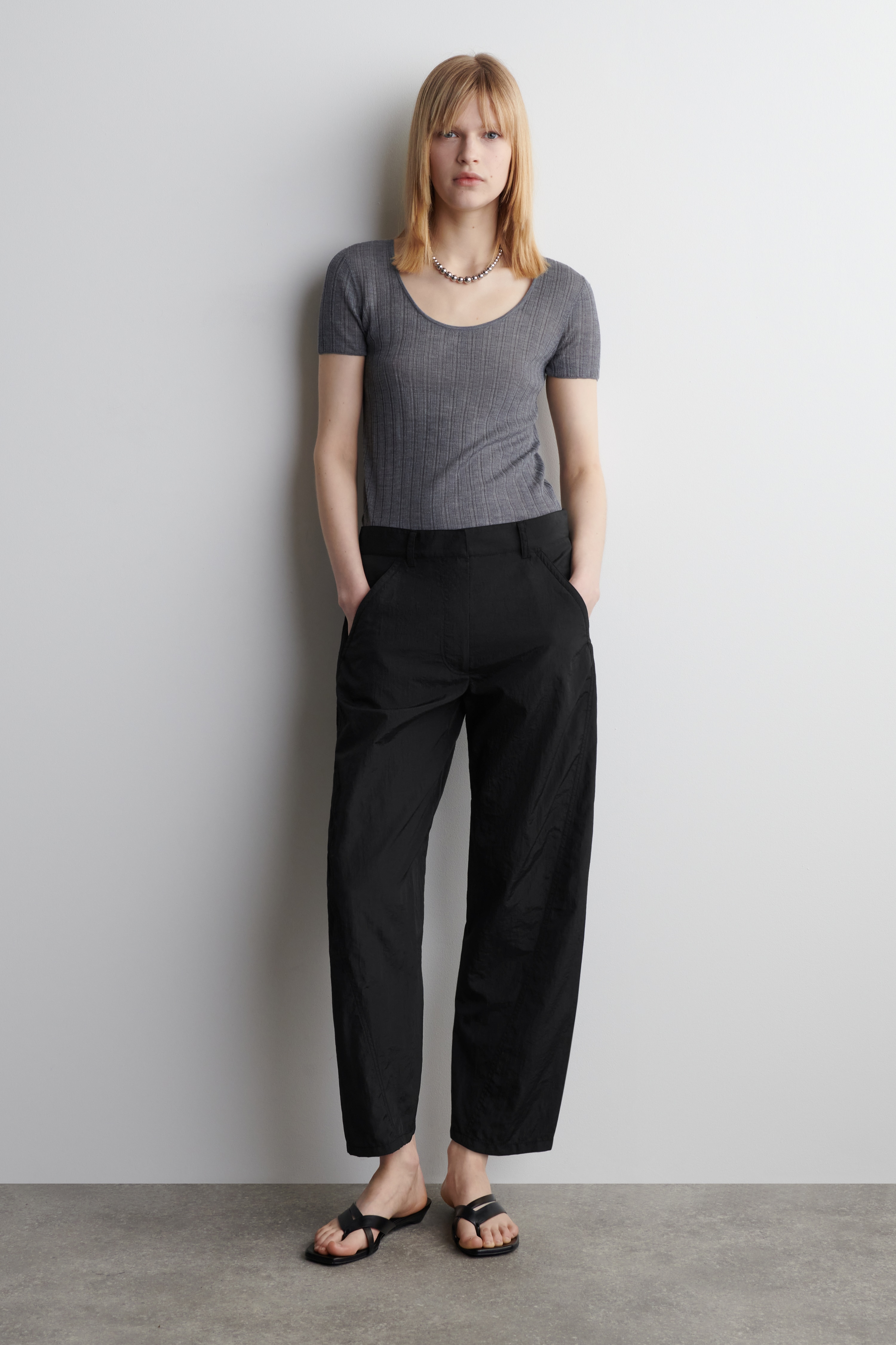 NYLON BARREL-LEG TROUSERS - BLACK