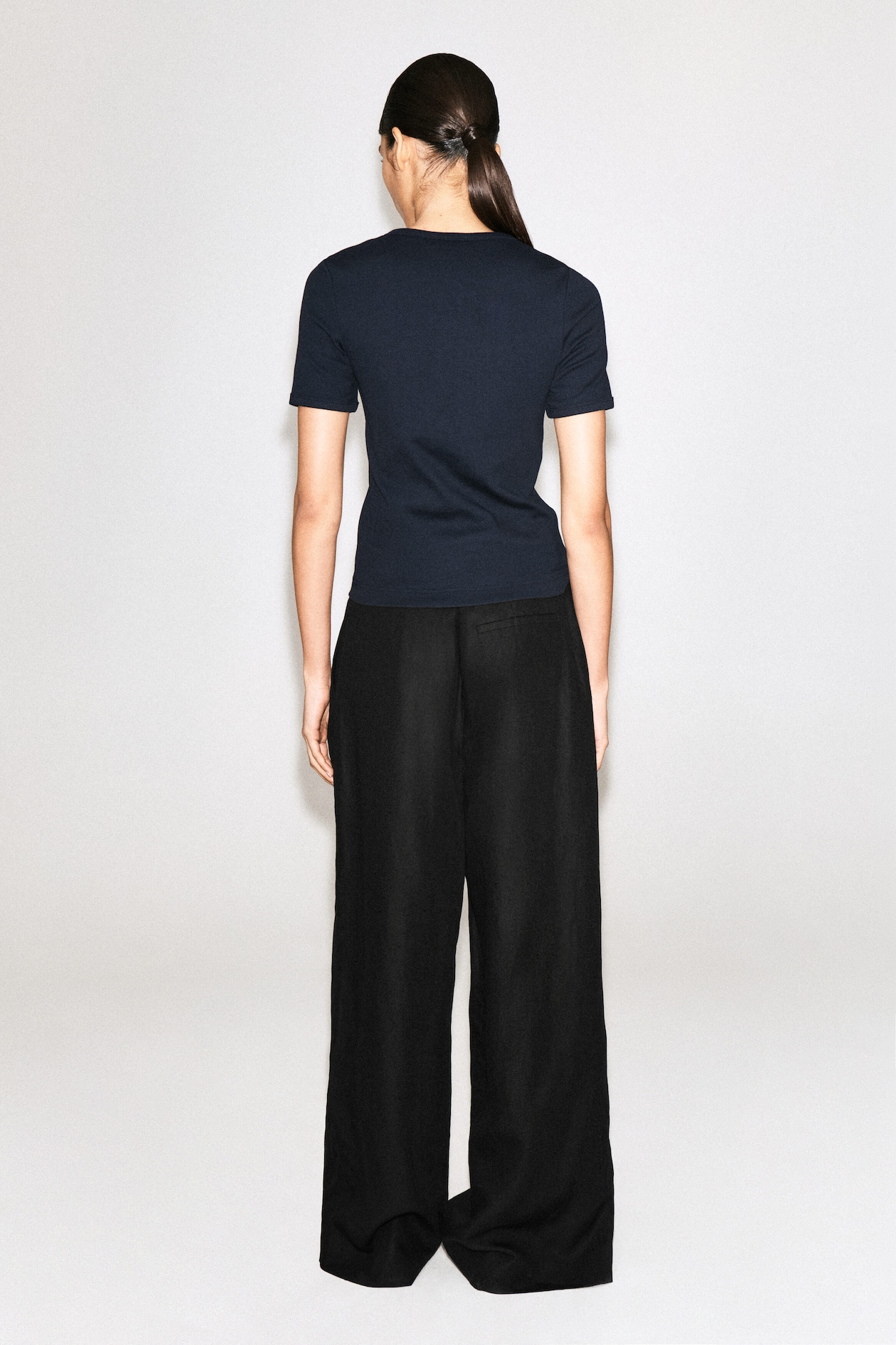RIBBED HENLEY T-SHIRT — NAVY