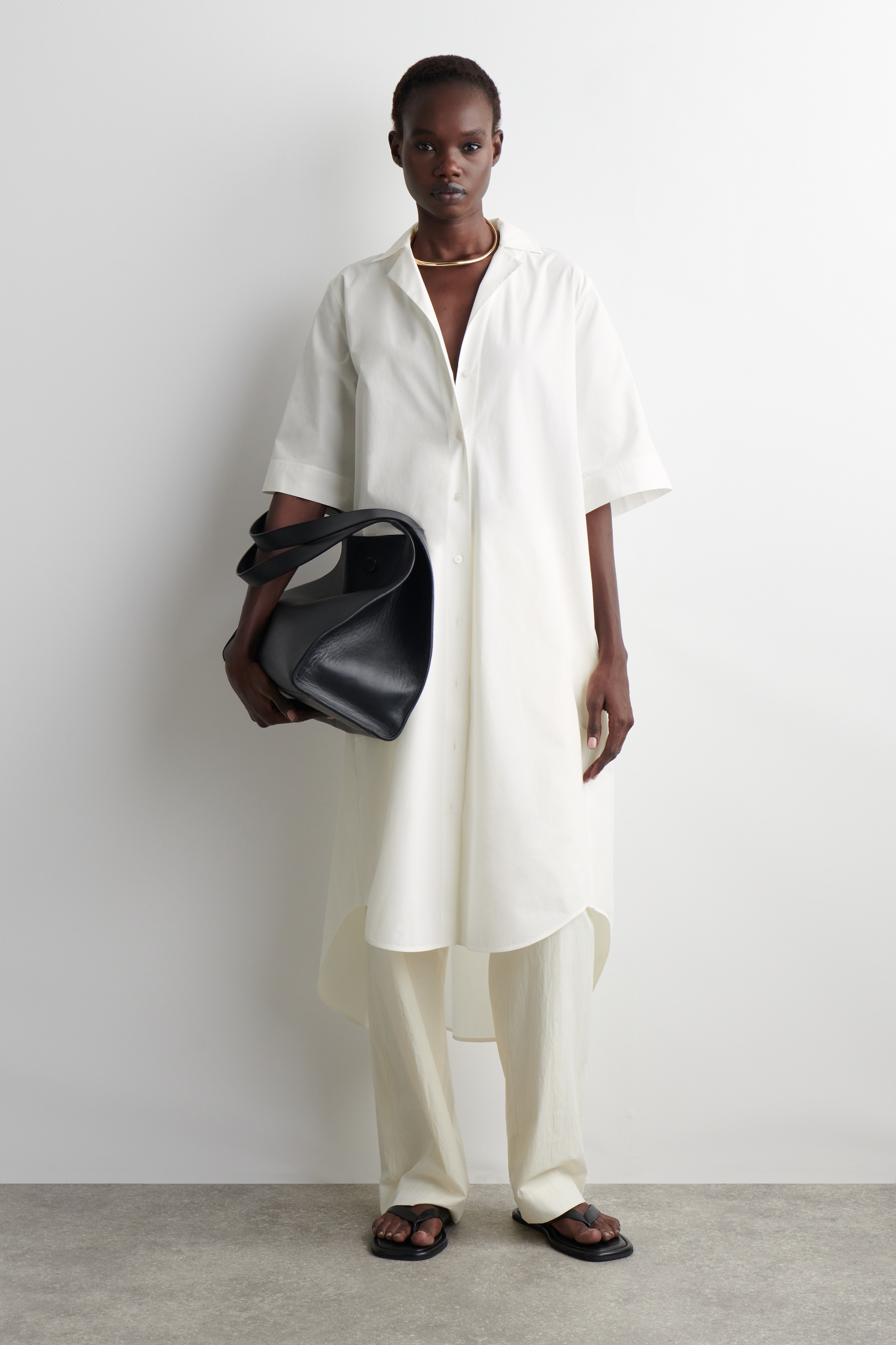Ingrandisci l'immagine: BELTED SHORT-SLEEVED MIDI SHIRT DRESS - WHITE - DONNA | H&M CH 3