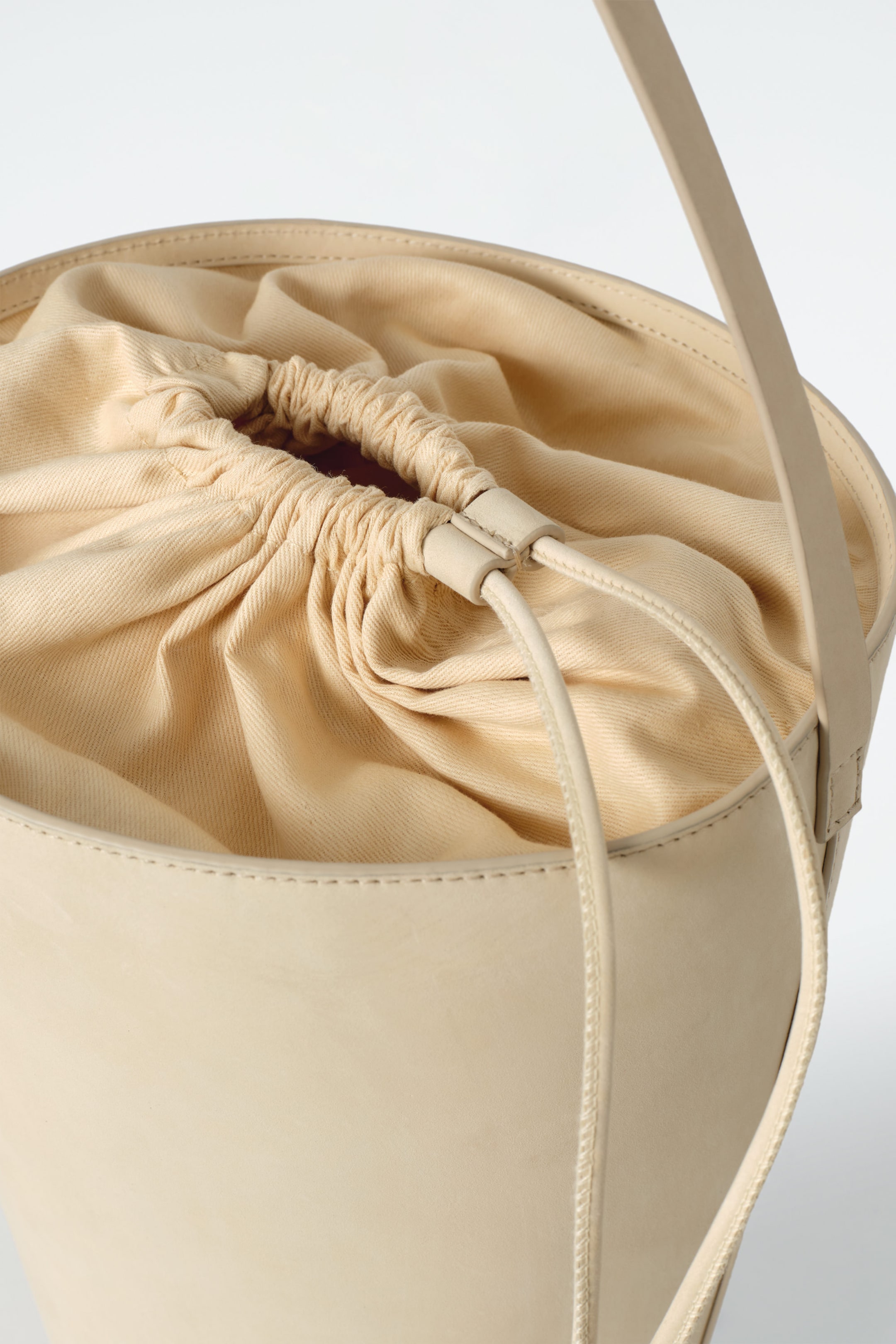 SAC SEAU - NUBUCK