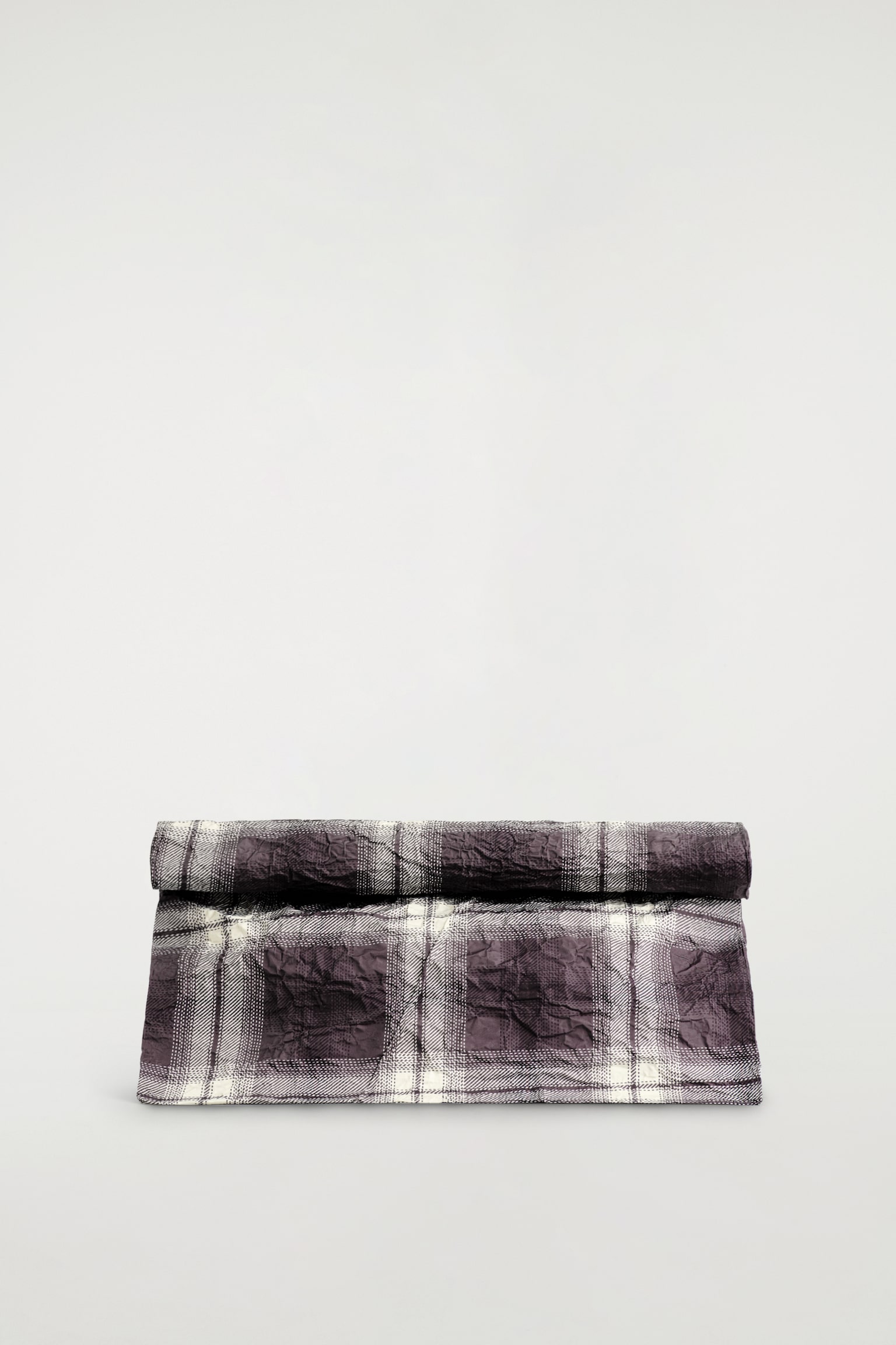 FOLDED OVERSIZED CLUTCH BAG - BURGUNDY / CHECKED/BEIGE / CHECKED - 2