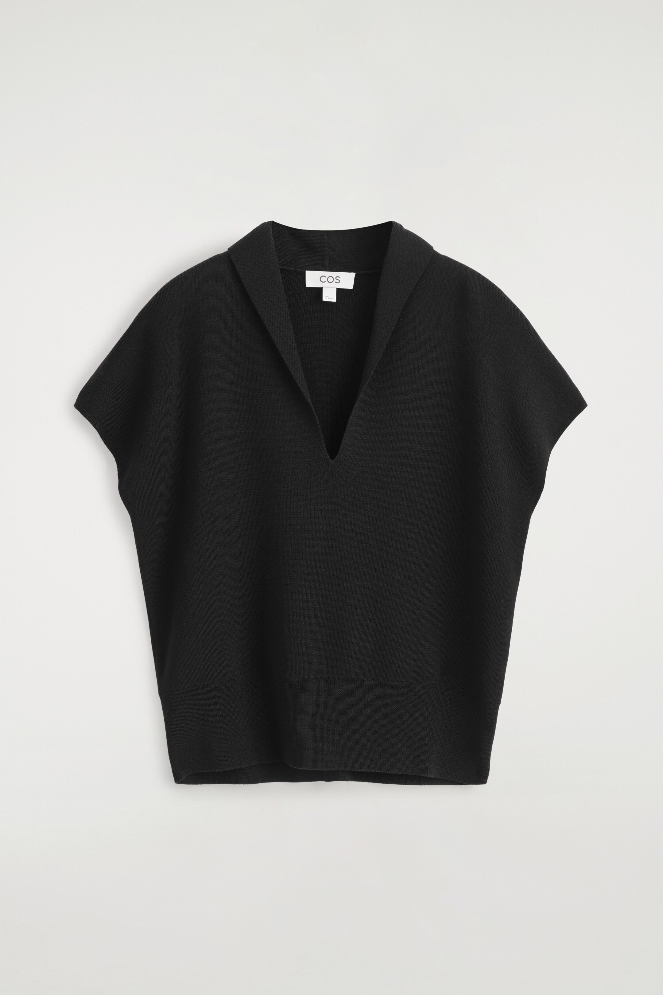 View larger image: MERINO WOOL V-NECK VEST - BLACK - Ladies | H&M GB 5