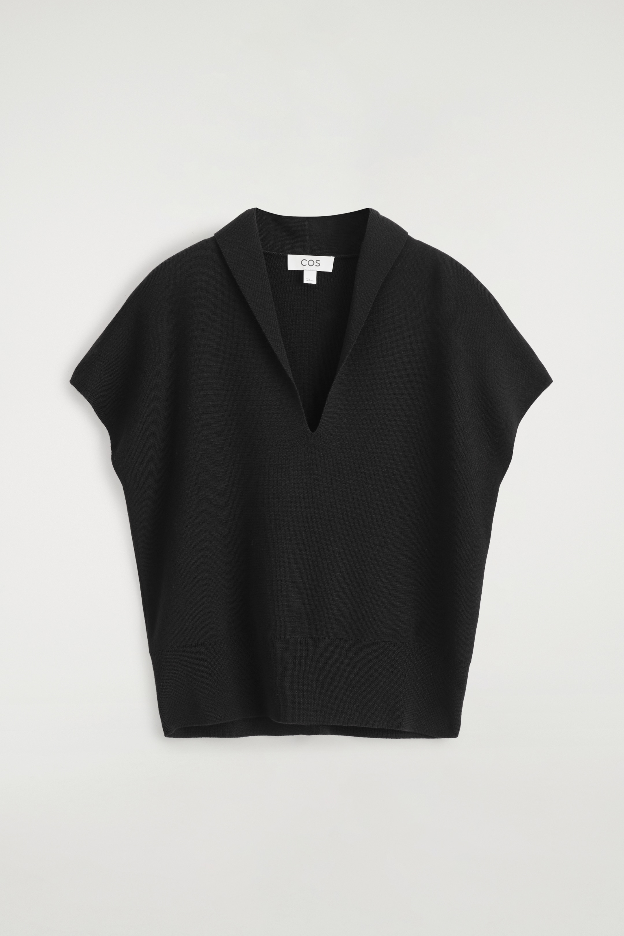 Grösseres Bild ansehen: STRICKPULLUNDER AUS MERINOWOLLE MIT V-AUSSCHNITT - SCHWARZ - DAMEN | H&M CH 5