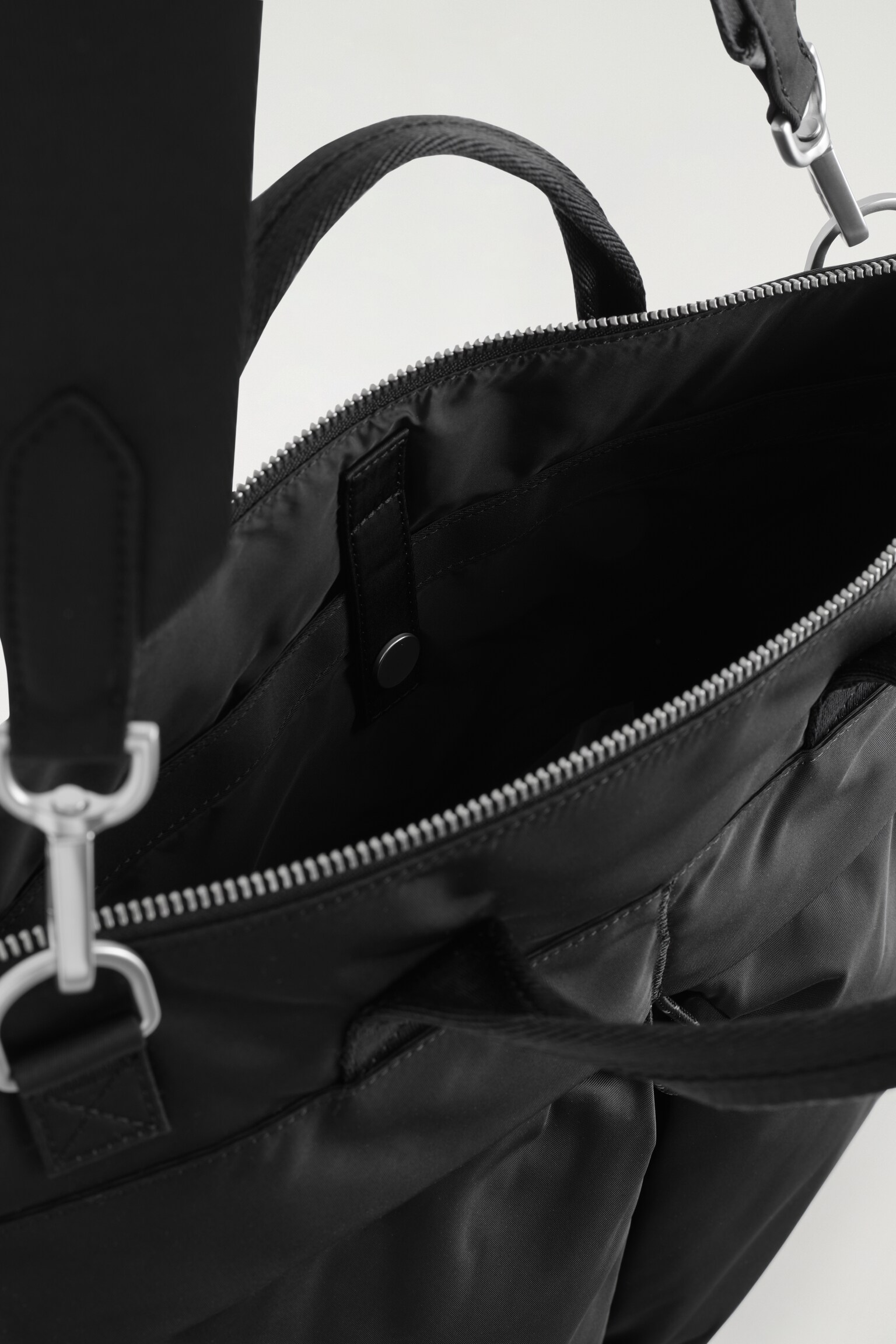 TRANSIT MESSENGER BAG - NYLON - SCHWARZ/GRAU - 3