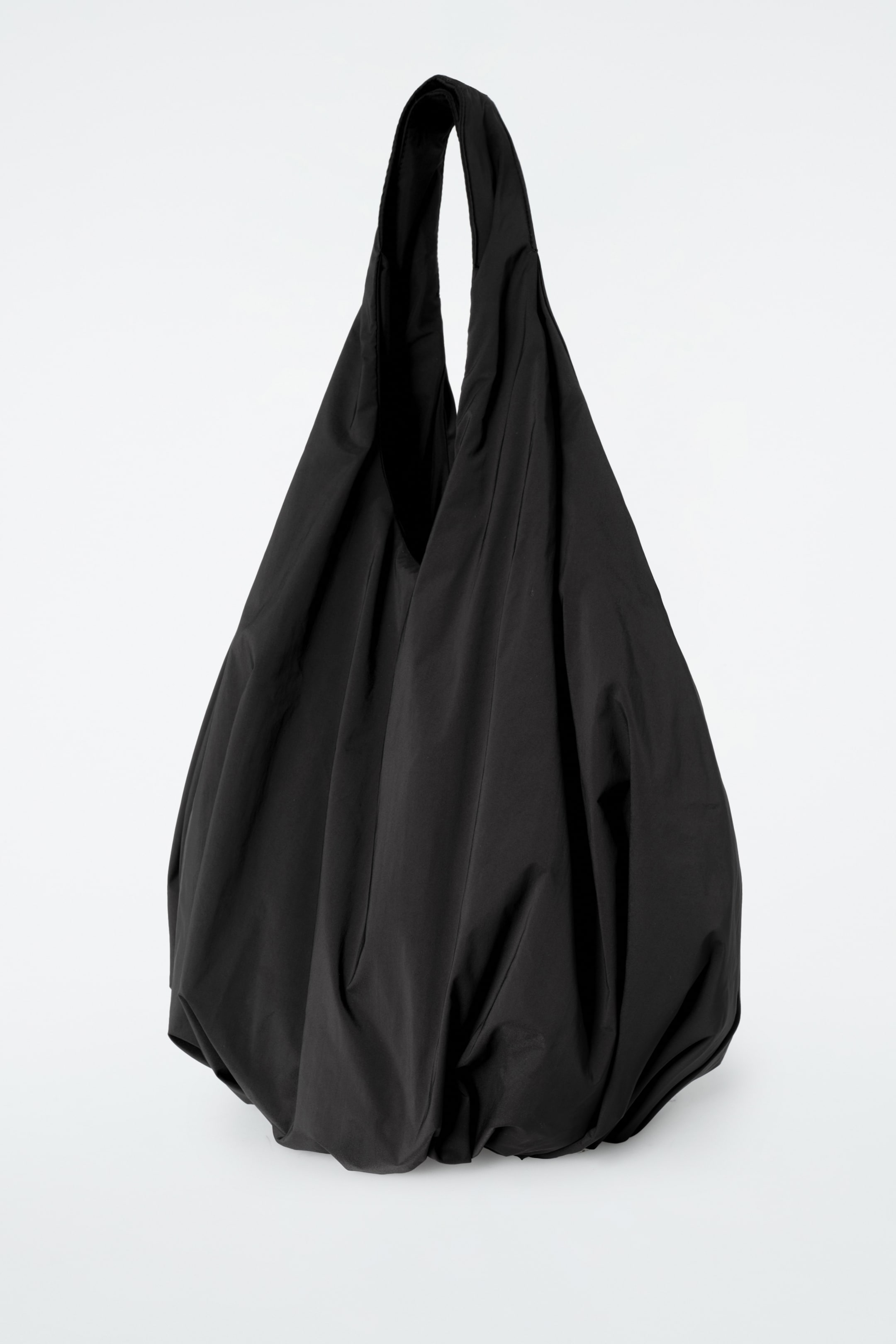View larger image: CLOUD TOTE BAG - BLACK - Ladies | H&M GB 4