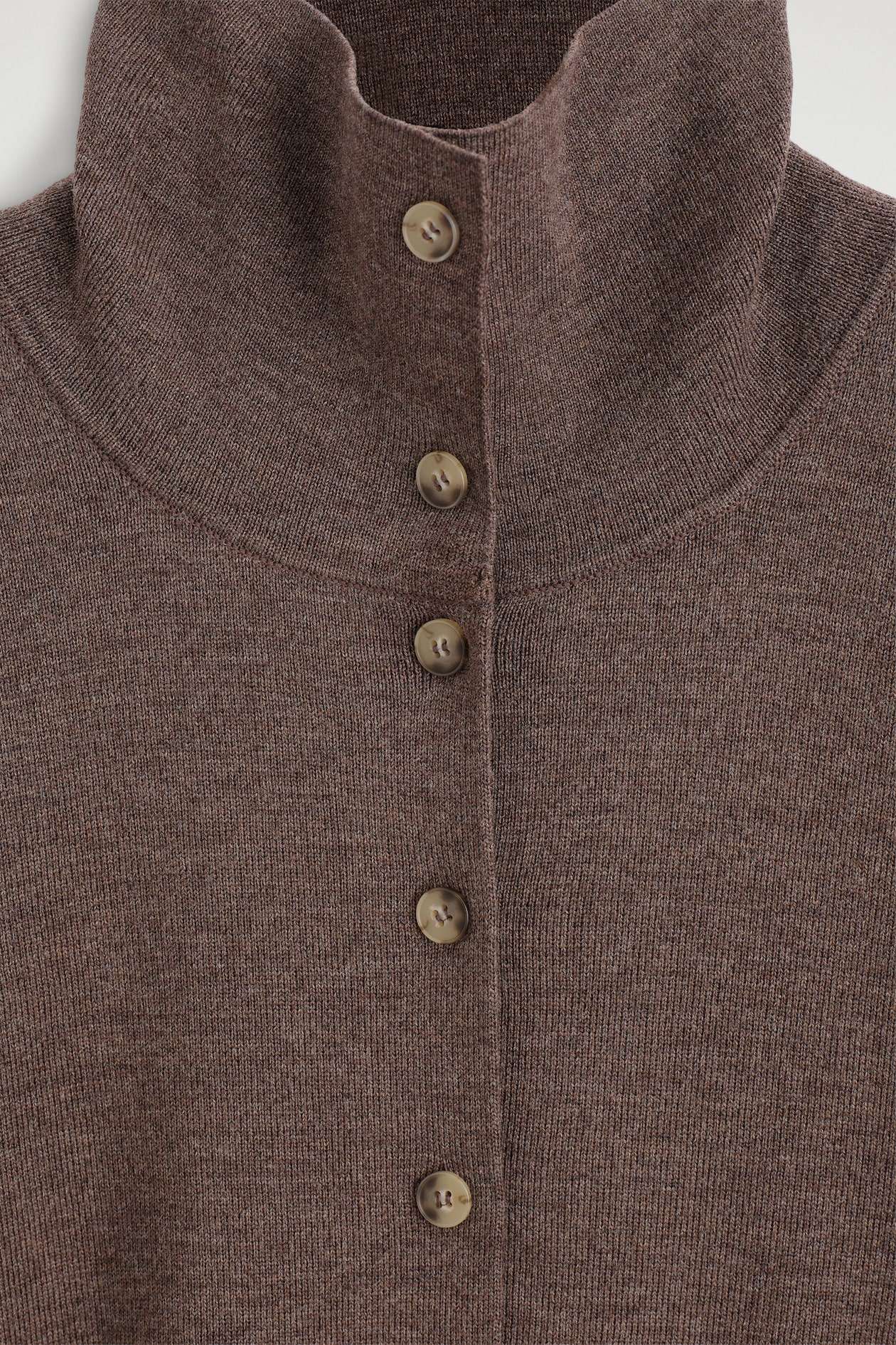 MERINO WOOL MOCK-NECK CARDIGAN — BROWN MÉLANGE