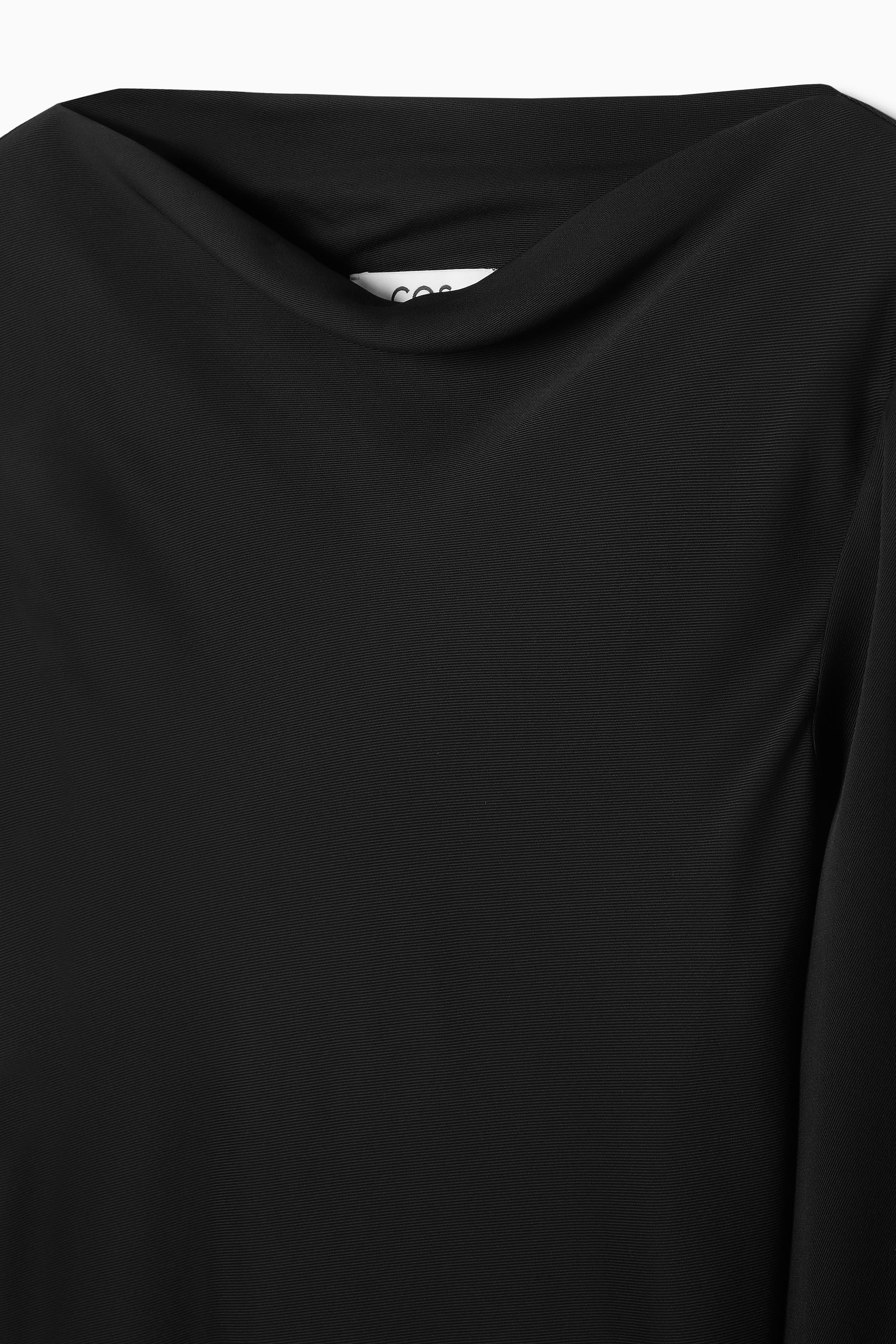 StillMedia/DescriptiveDetail