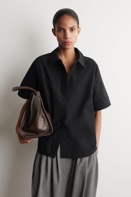 OVERSIZED SHORT-SLEEVED COTTON SHIRT — BLACK 1