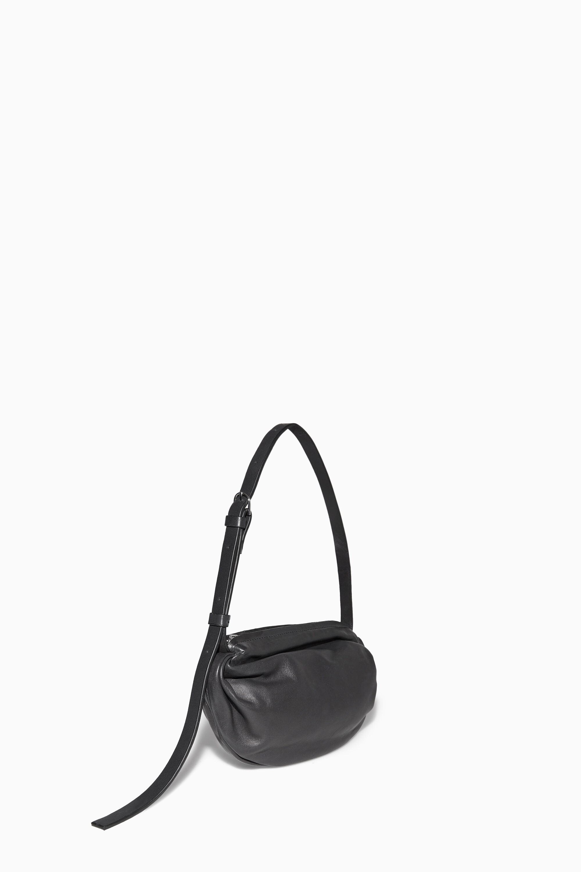 ◆送料無料◆COS GATHERED LEATHER SHOULDER BAG◆正規品鑑定◆ COS Gathered Leather Shoulder Bag | endource
