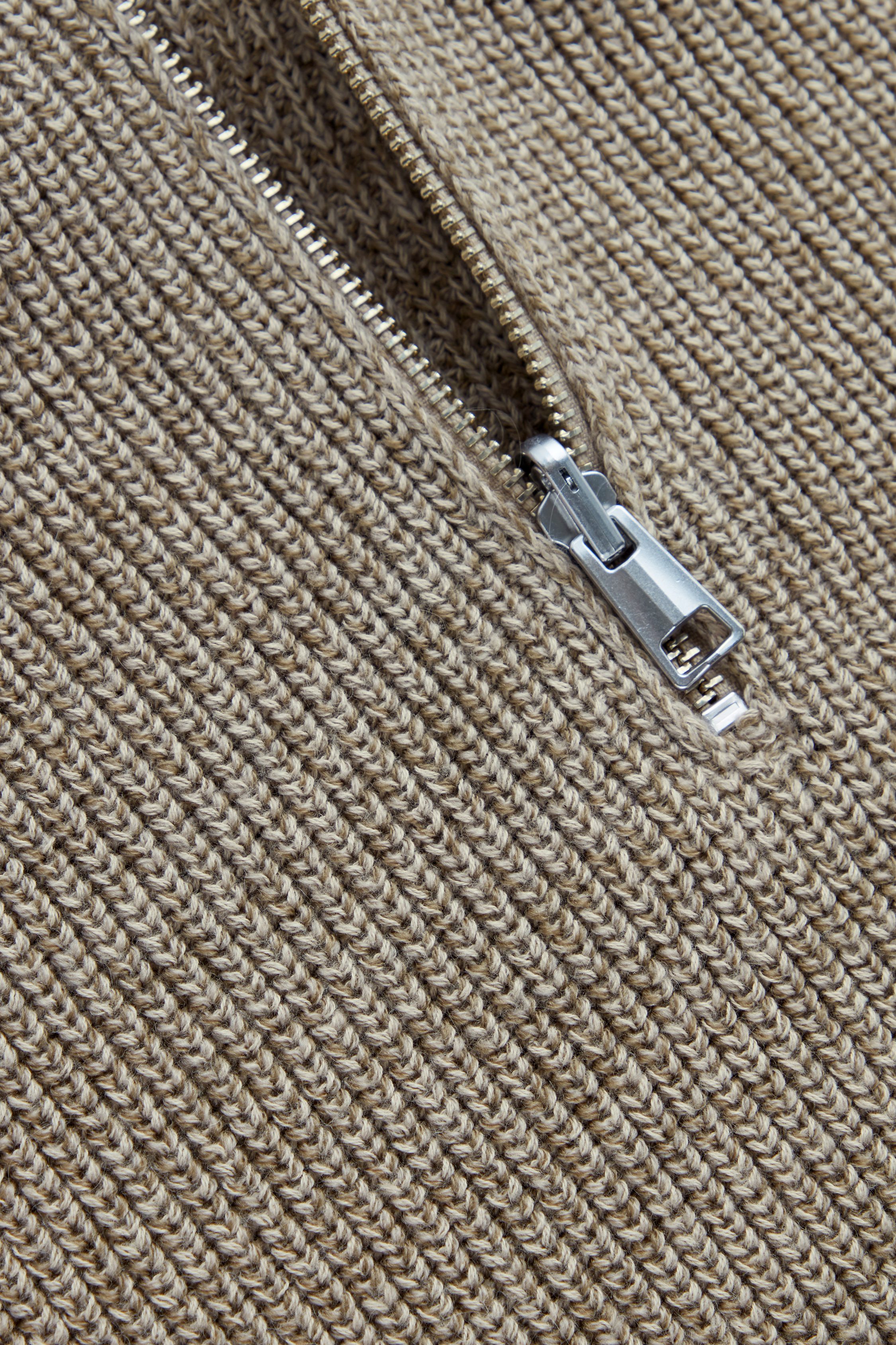 ZIP KNIT JUMPER - BEIGE | COS