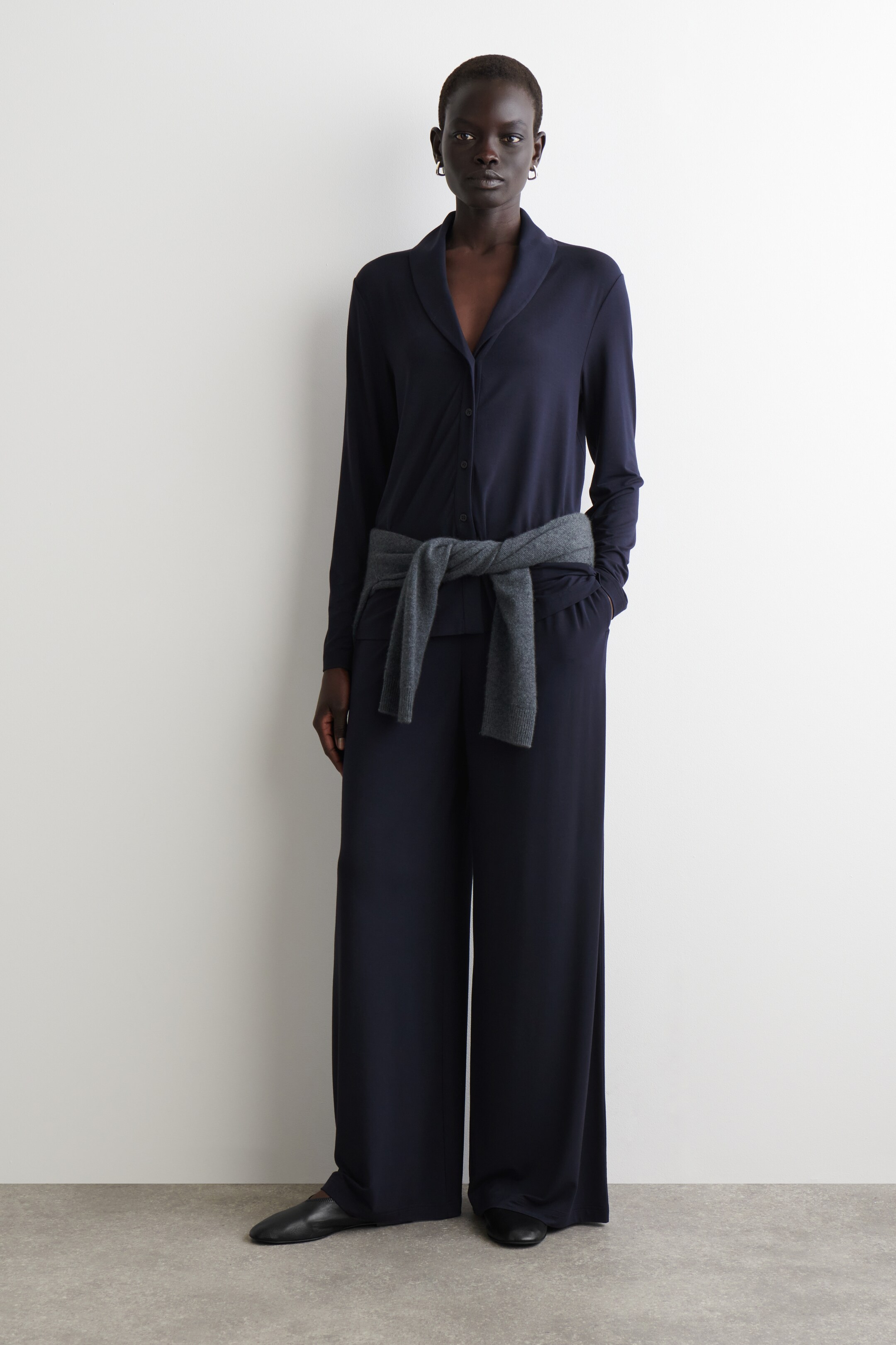 Visualizza immagine più grande: CARDIGAN IN JERSEY CON COLLO A SCIALLE - BLU NAVY - DONNA | H&M IT 2