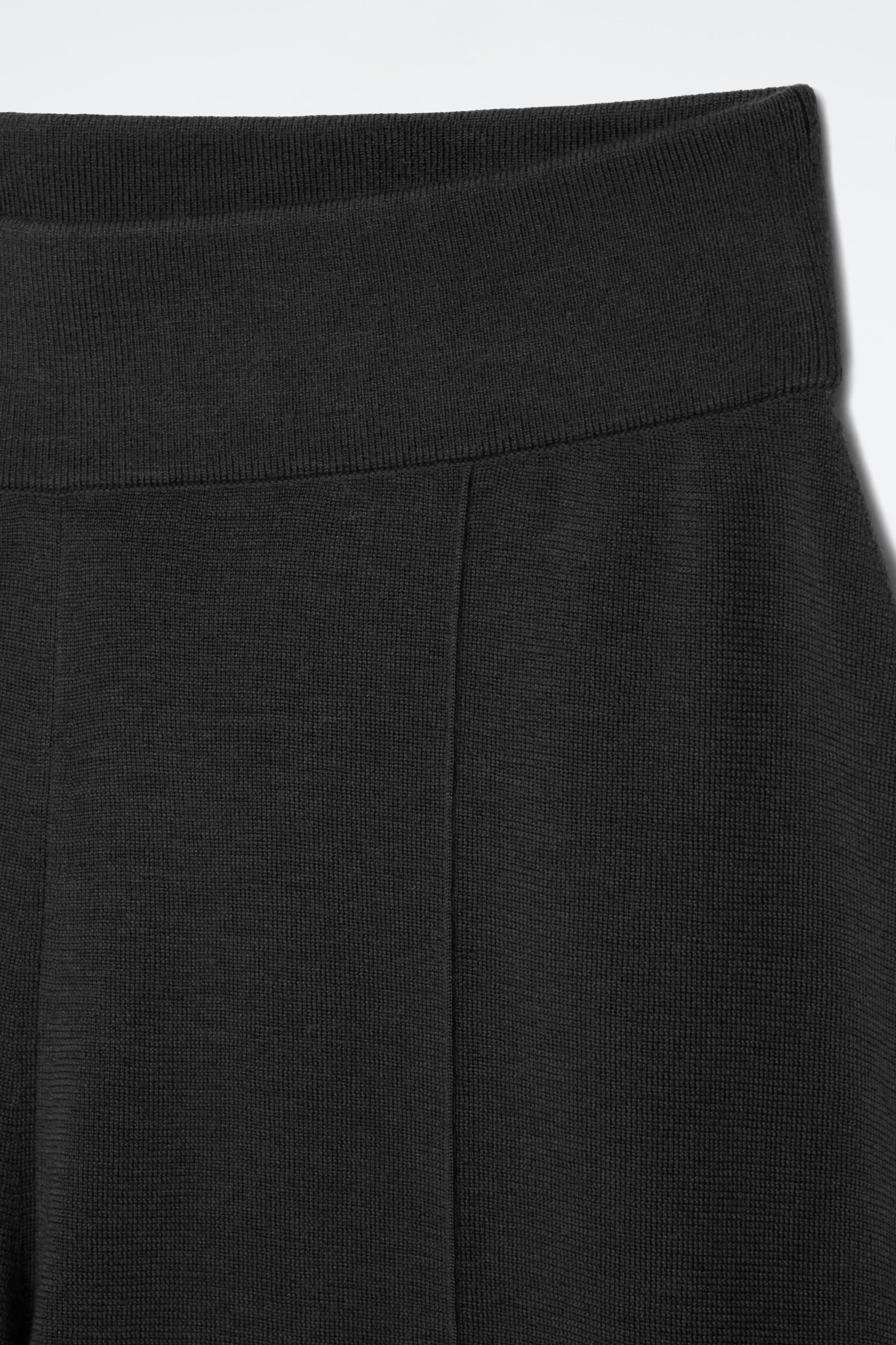Ingrandisci l'immagine: MERINO WOOL CULOTTES - BLACK - DONNA | H&M CH 2