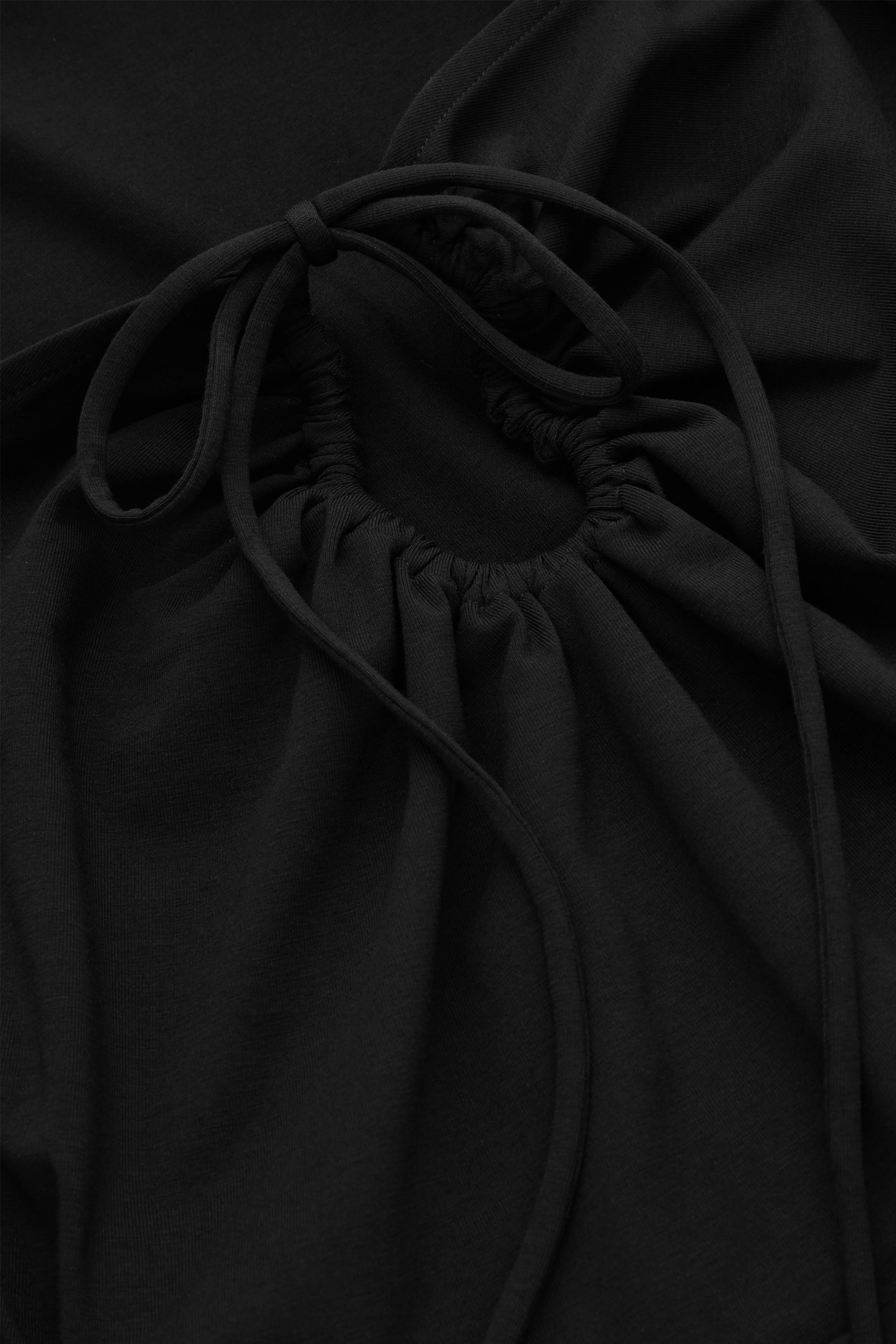 StillMedia/DescriptiveDetail
