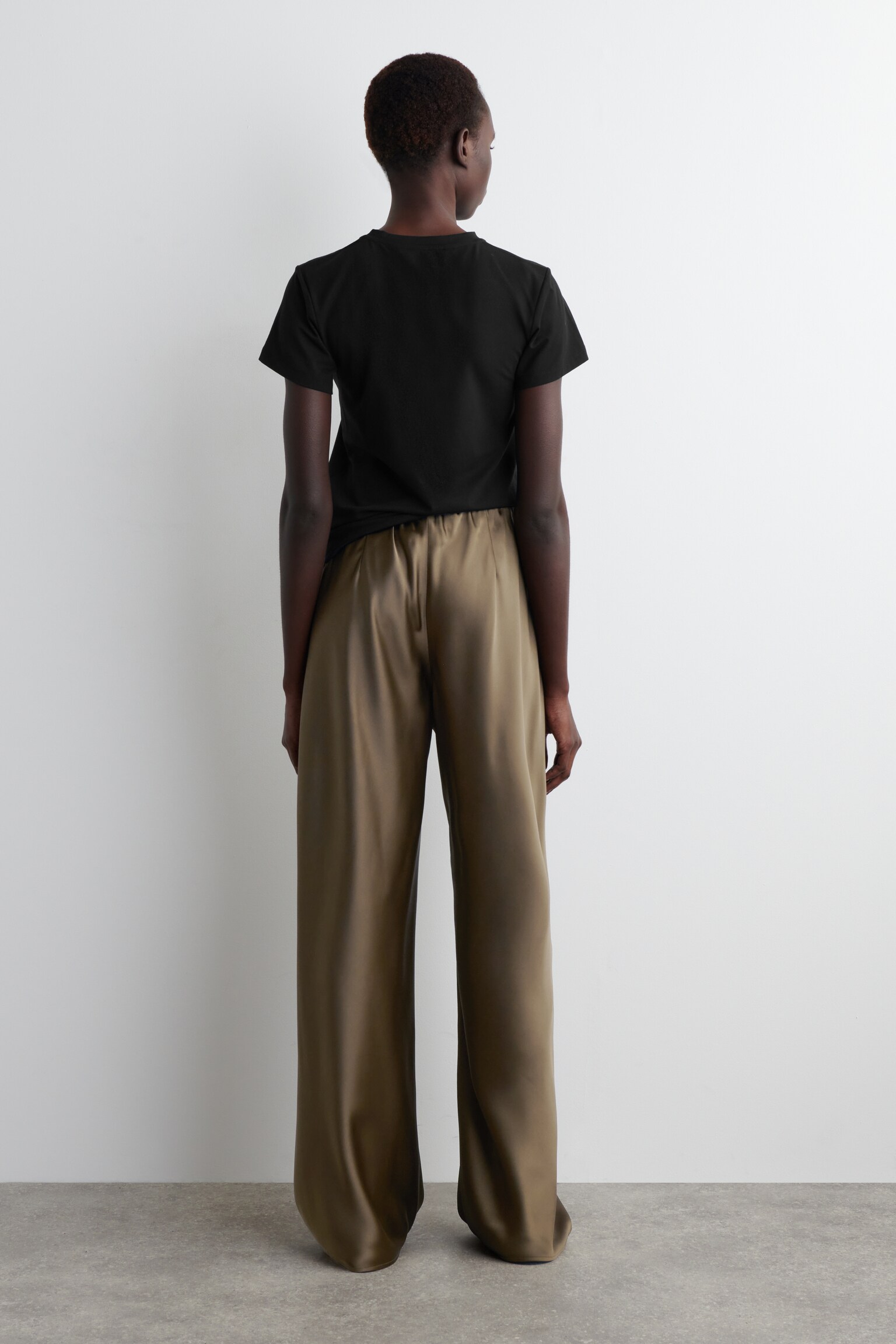 PANTALONI A GAMBA LARGA IN RASO - MARRONE - 5
