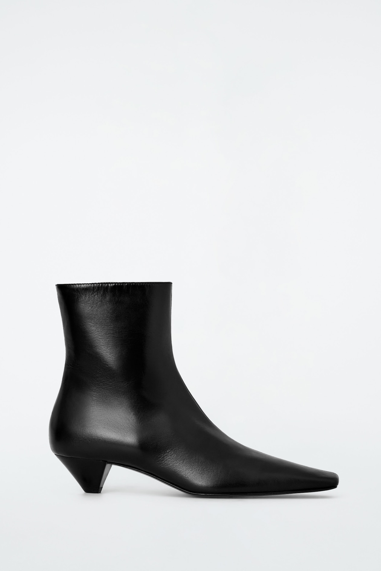 SQUARETOE LEATHER ANKLE BOOTS - BLACK | COS US