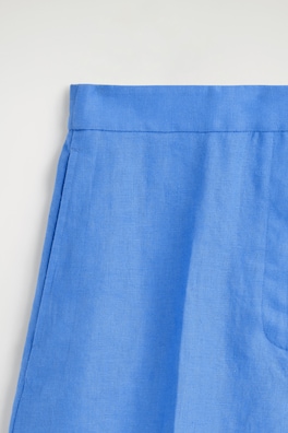 TAILORED ELASTICATED LINEN SHORTS — BLUE 5
