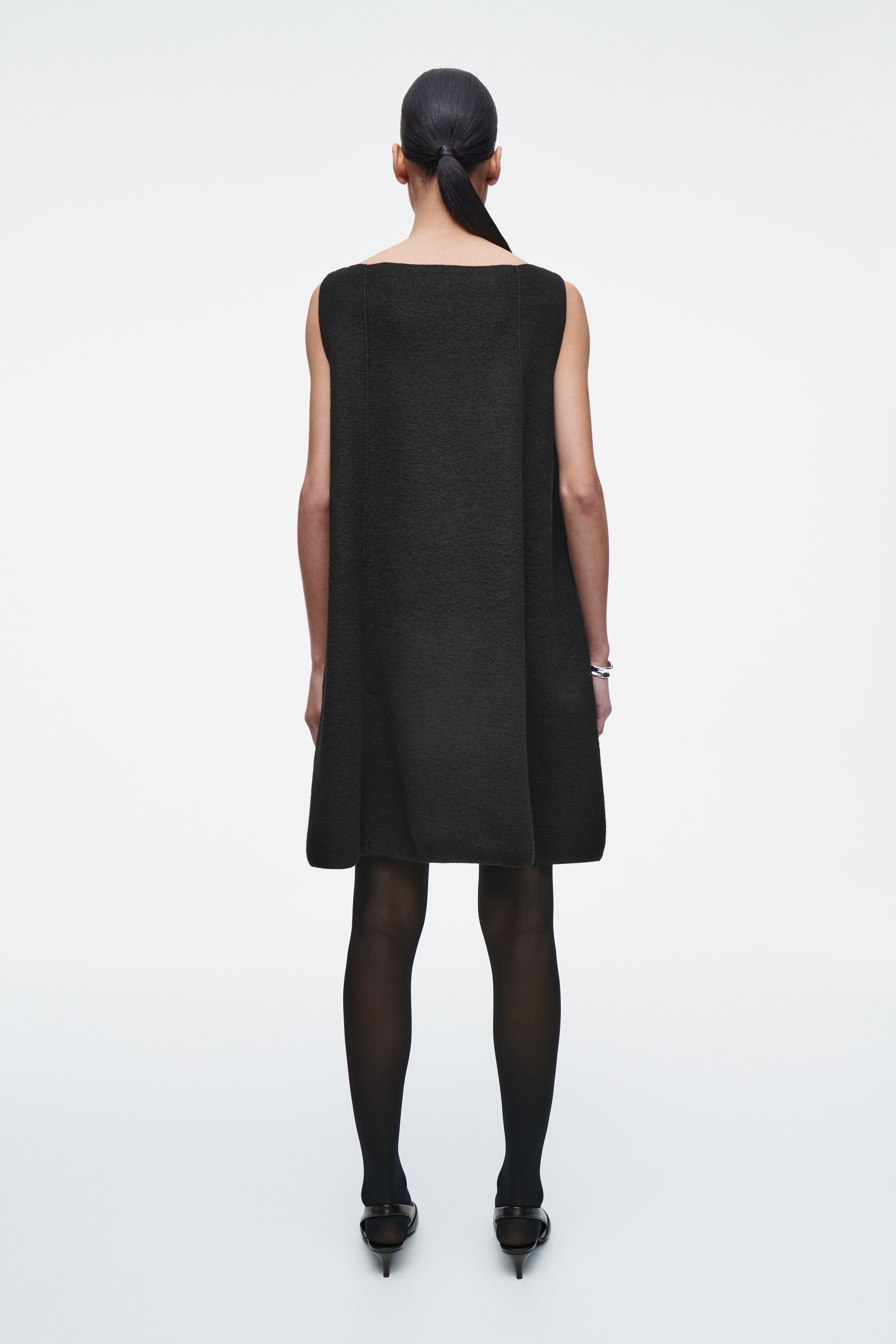 Agrandir l'image: ROBE DROITE À EMPIÈCEMENTS EN LAINE - NOIR - FEMME | H&M FR 4