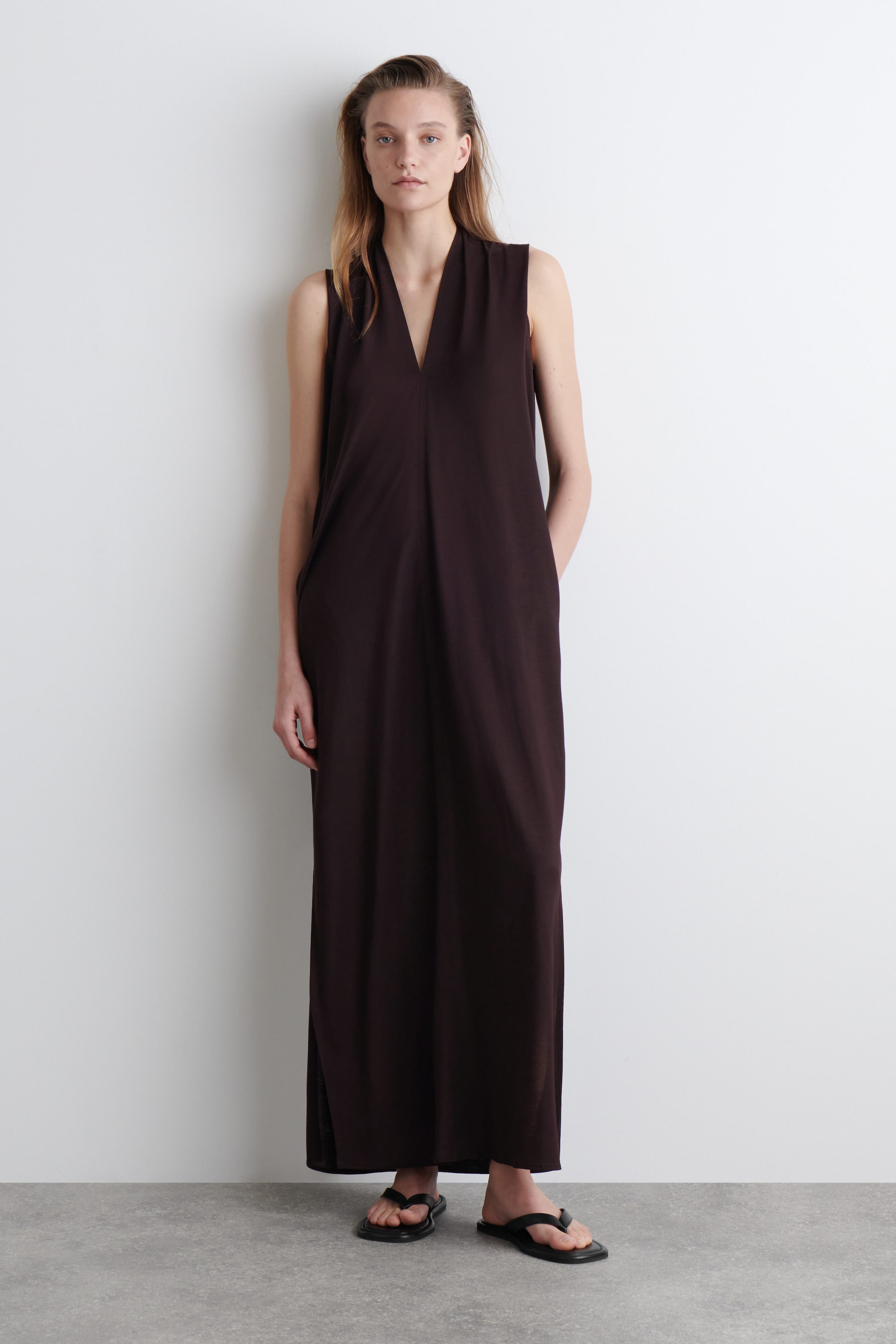 DRAPED V-NECK MAXI DRESS