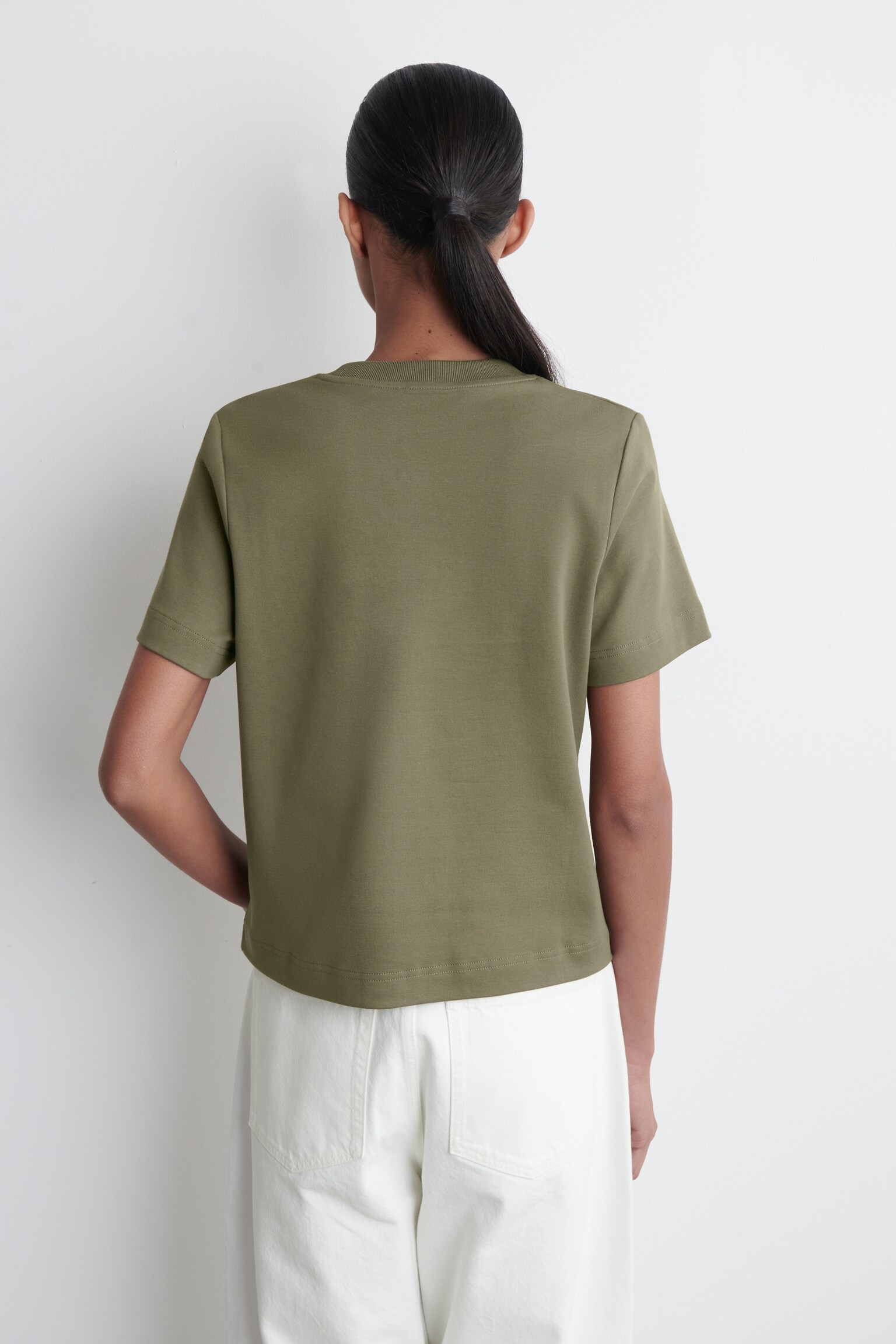 CAMISETA DE CORTE LIMPIO REGULAR FIT - CAQUI/Negro/BEIGE CLARO/GRIS JASPEADO/ROSA / AZUL MARINO/AZUL MARINO/BLANCO/NEGRO/NARANJA/BLANCO/RAYAS/BLANCO/AZUL MARINO/BLANCO/A RAYAS/GRIS MARENGO JASPEADO/AZUL MARINO / A RAYAS/AZUL COBALTO/BLANCO/BURDEOS/RAYAS/BLANCO/NEGRO/RAYAS/AZUL/RAYAS/NEGRO/VERDE/RAYAS/ROSA CLARO/VERDE / CRUDO/ROJO - 5