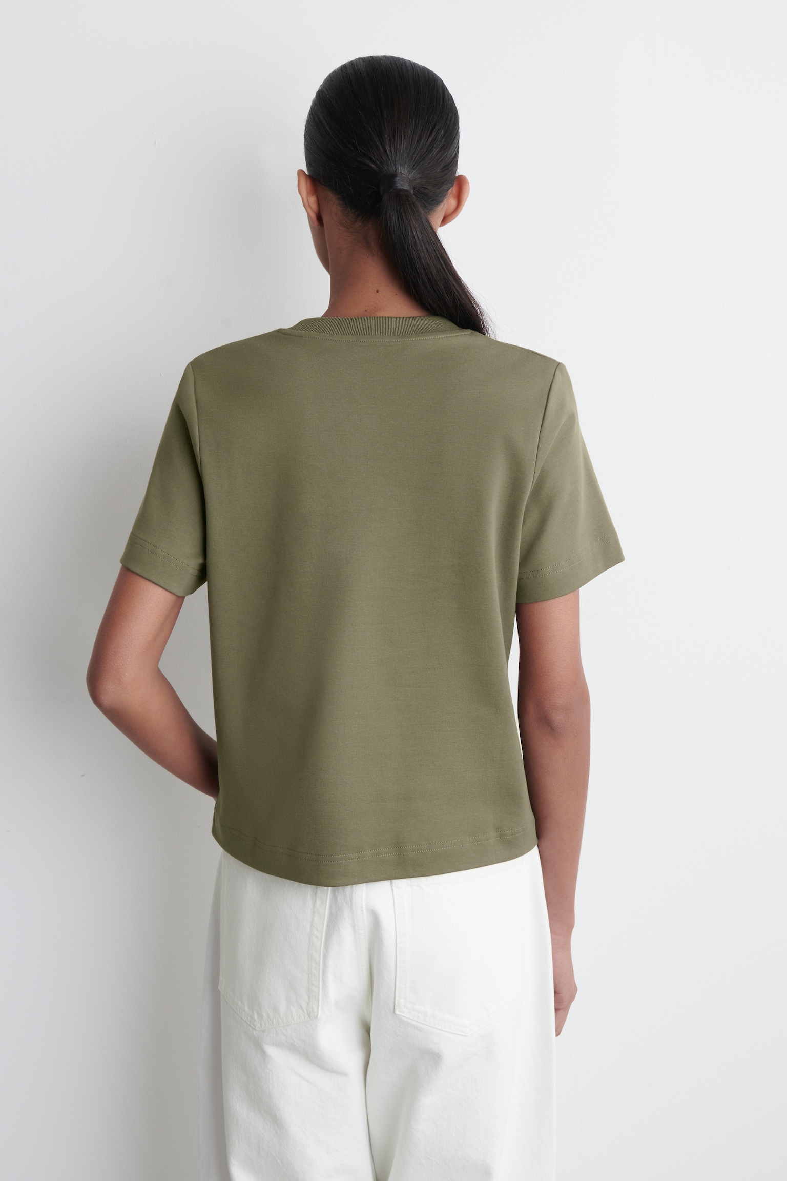 Tričko čistého střihu s klasickým střihem - KHAKI/BÍLÁ/Růžová / námořnická modř/SVĚTLÁ BÉŽOVÁ/černá/ŠEDÝ MELÍR/tmavě šedý melír/NÁMOŘNICKÁ/BÍLÁ / ČERNÁ/NÁMOŘNICKÁ / BÍLÁ / PRUHOVANÁ/ORANŽOVÁ / BÍLÁ / PRUHOVANÁ/BÍLÁ / ČERNÁ / PRUHOVANÁ/NÁMOŘNICKÁ / PRUHOVANÁ/off-white / black/KOBALTOVĚ MODRÁ/ČERVENÁ/SVĚTLE RŮŽOVÁ/TMAVĚ ČERVENÁ/BLUE/TMAVĚ HNĚDÁ/ČERNÁ / ZELENÁ / PRUHOVANÁ - 5