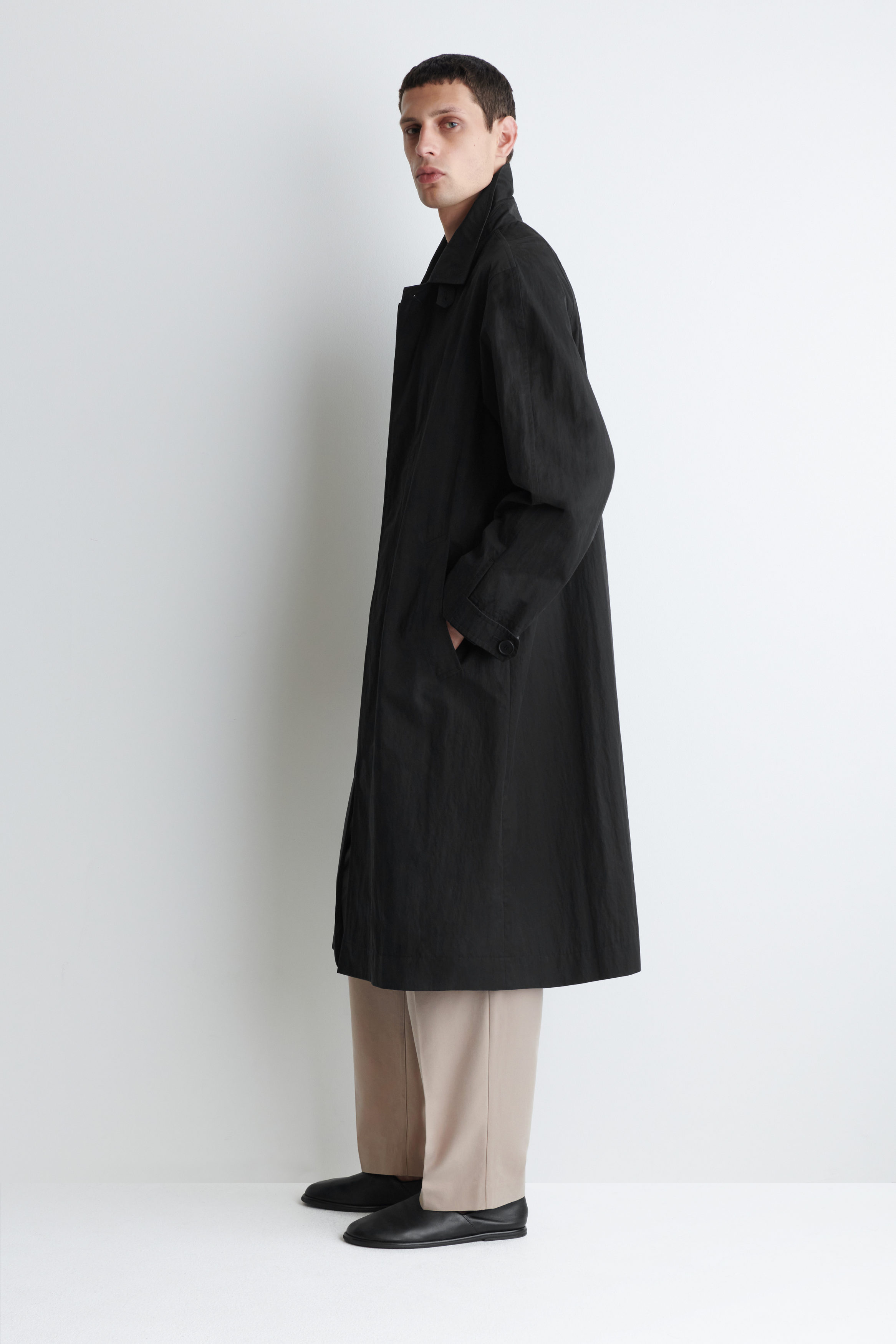 COTTON LONG TRENCH COAT - BLACK | COS US