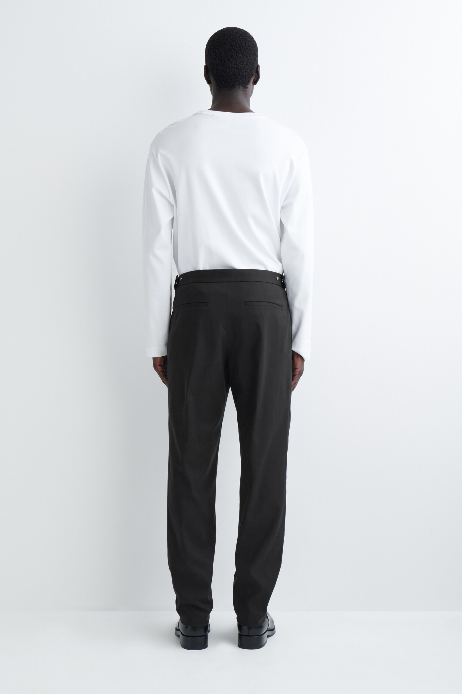 BAUMWOLLHOSE MIT SCHMALEM BEIN - SCHWARZ - 4