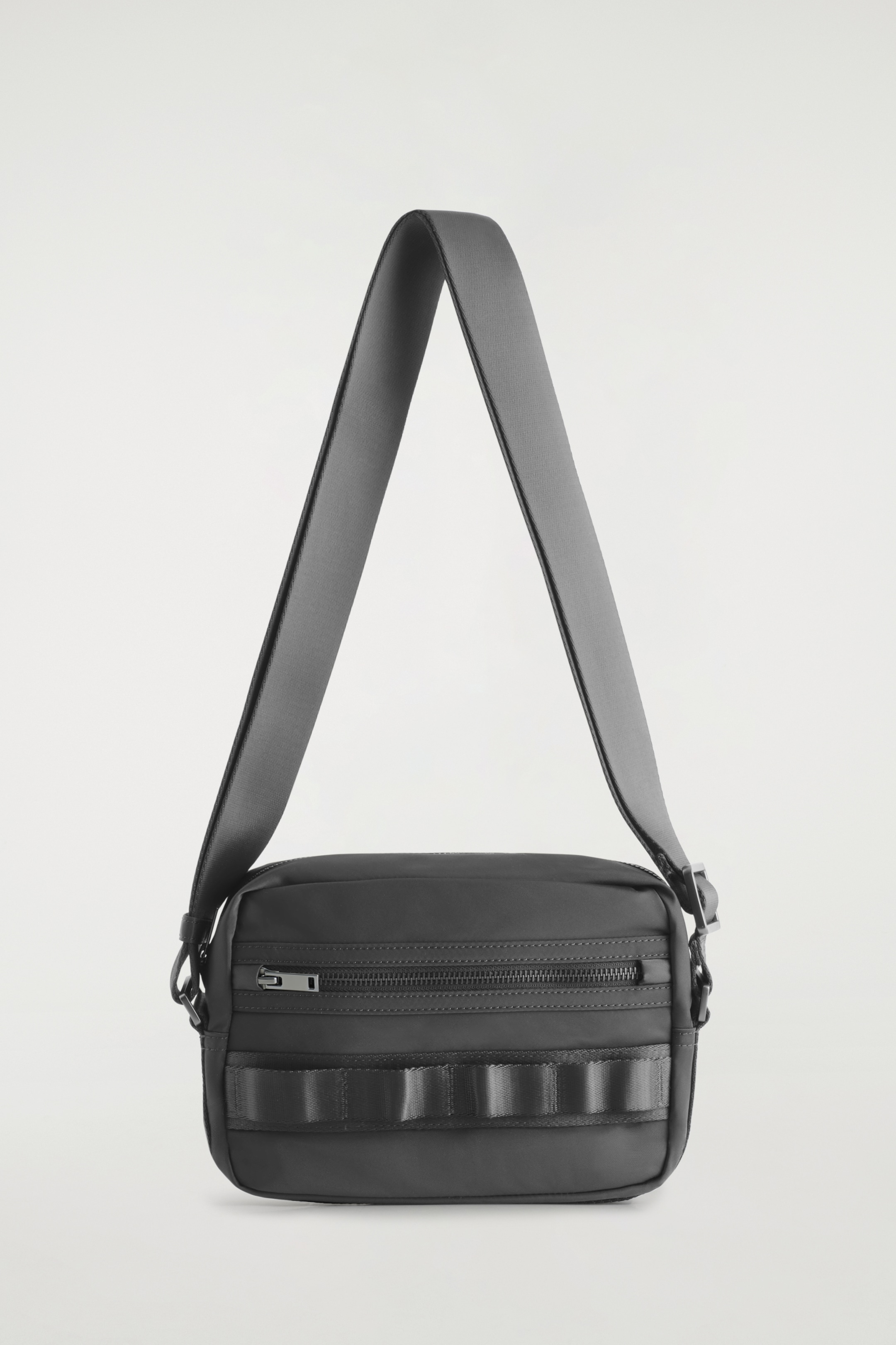 Größeres Bild ansehen: TRANSIT UMHÄNGETASCHE - NYLON - GRAU - Men | H&M DE 4