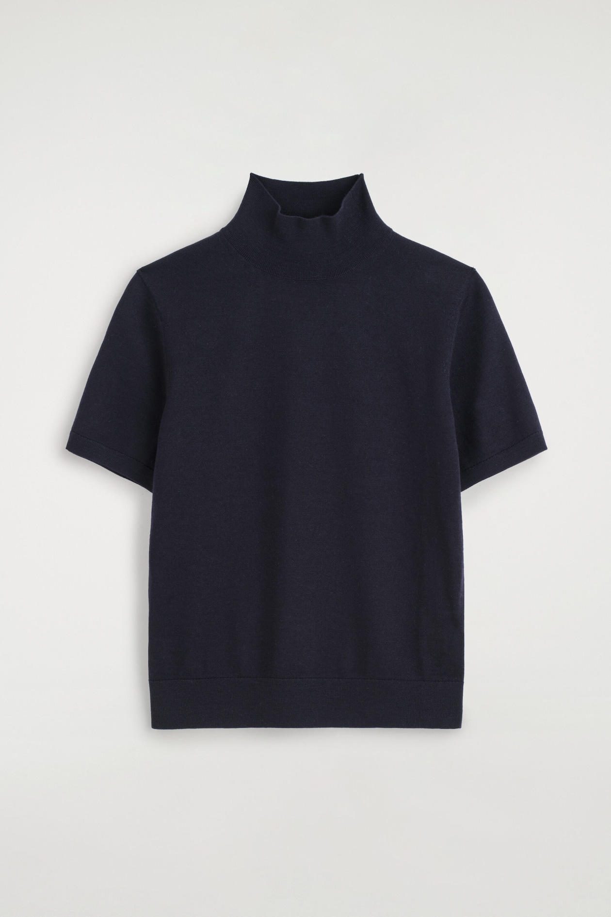 MERINO WOOL TURTLENECK TOP — NAVY