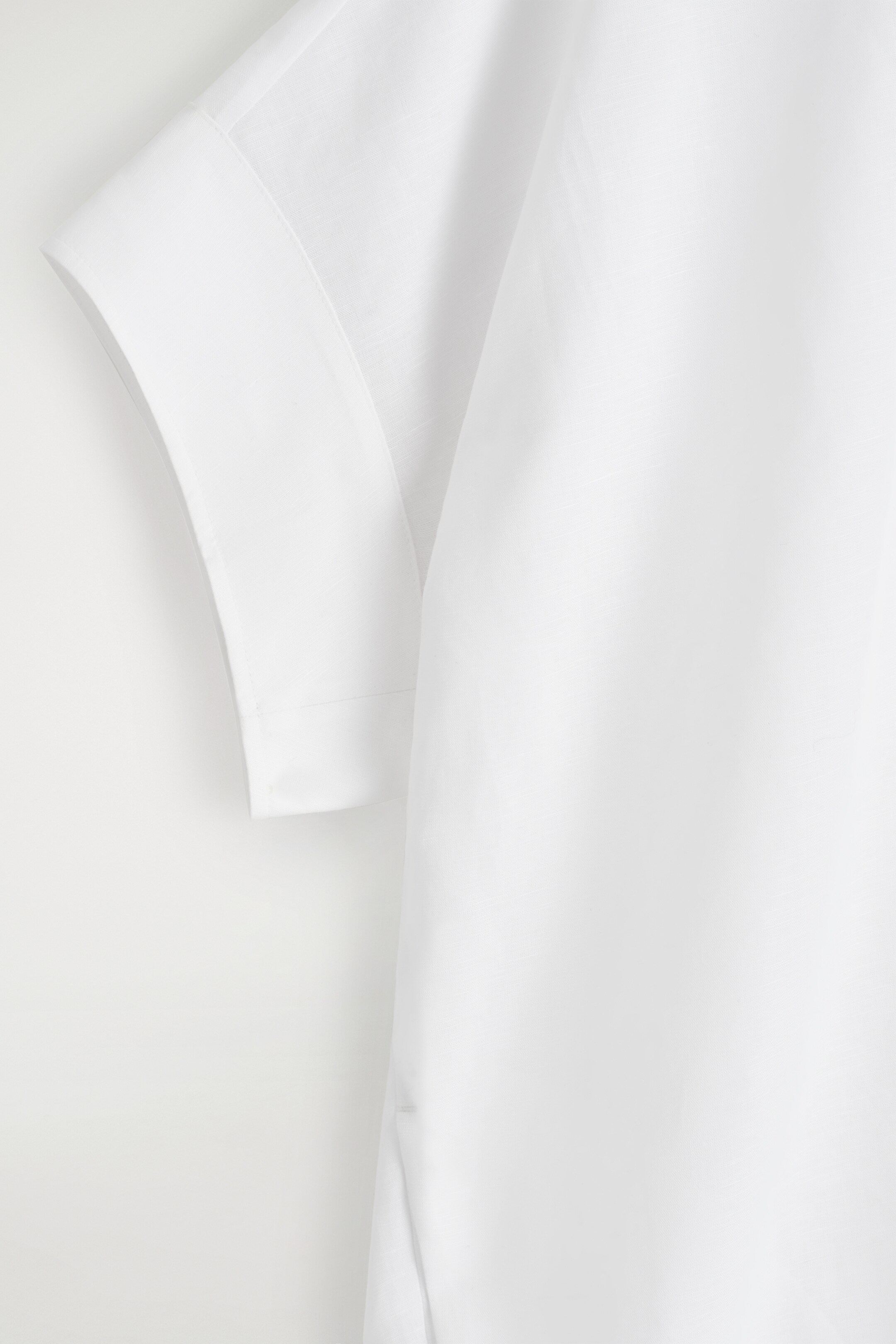 Преглед на по-голямо изображение: ROUNDED LINEN-COTTON SHIRT DRESS - БЯЛО - ЖЕНИ | H&M BG 7
