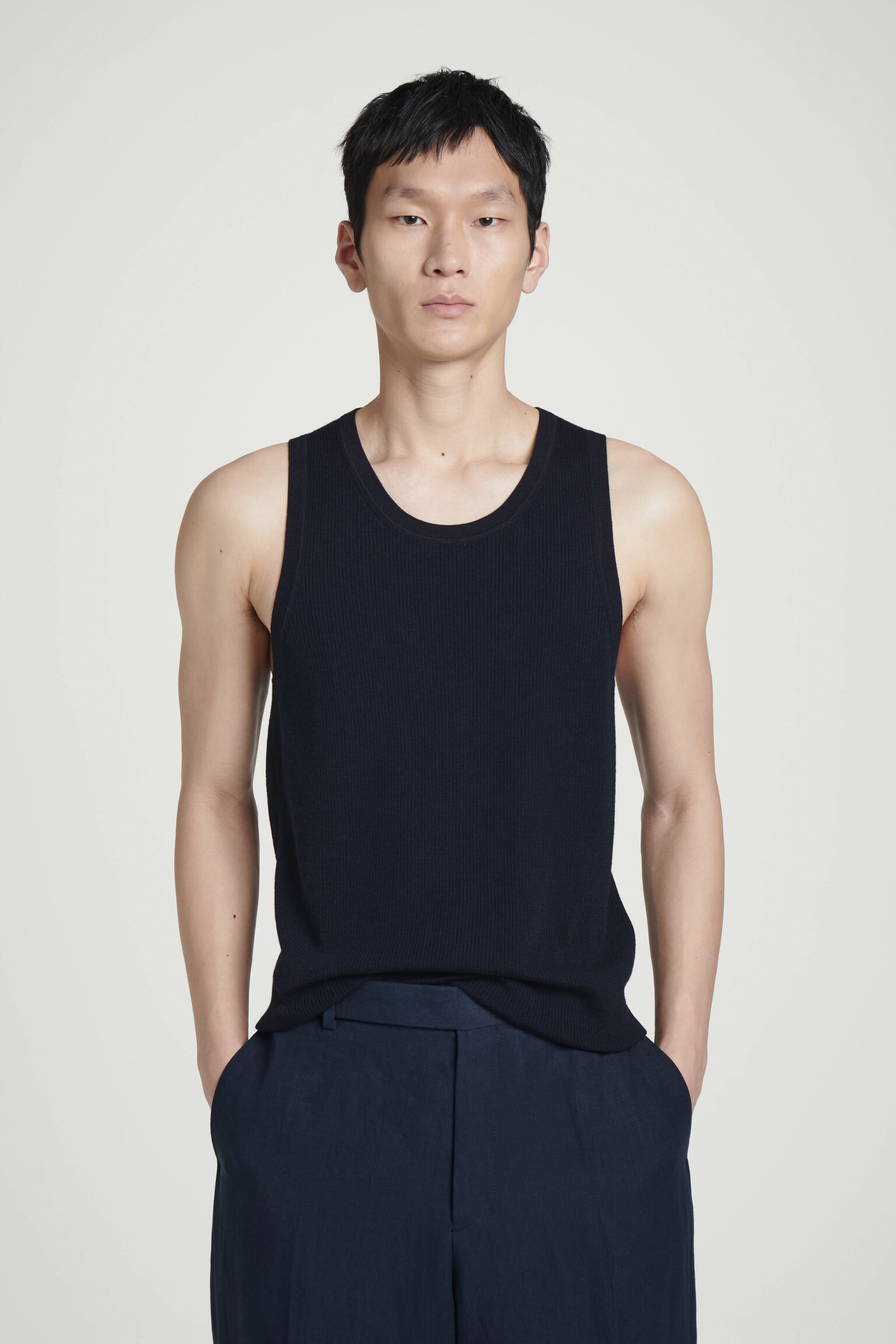 RIBBED MERINO WOOL KNITTED TANK TOP - NAVY/GREY MÉLANGE